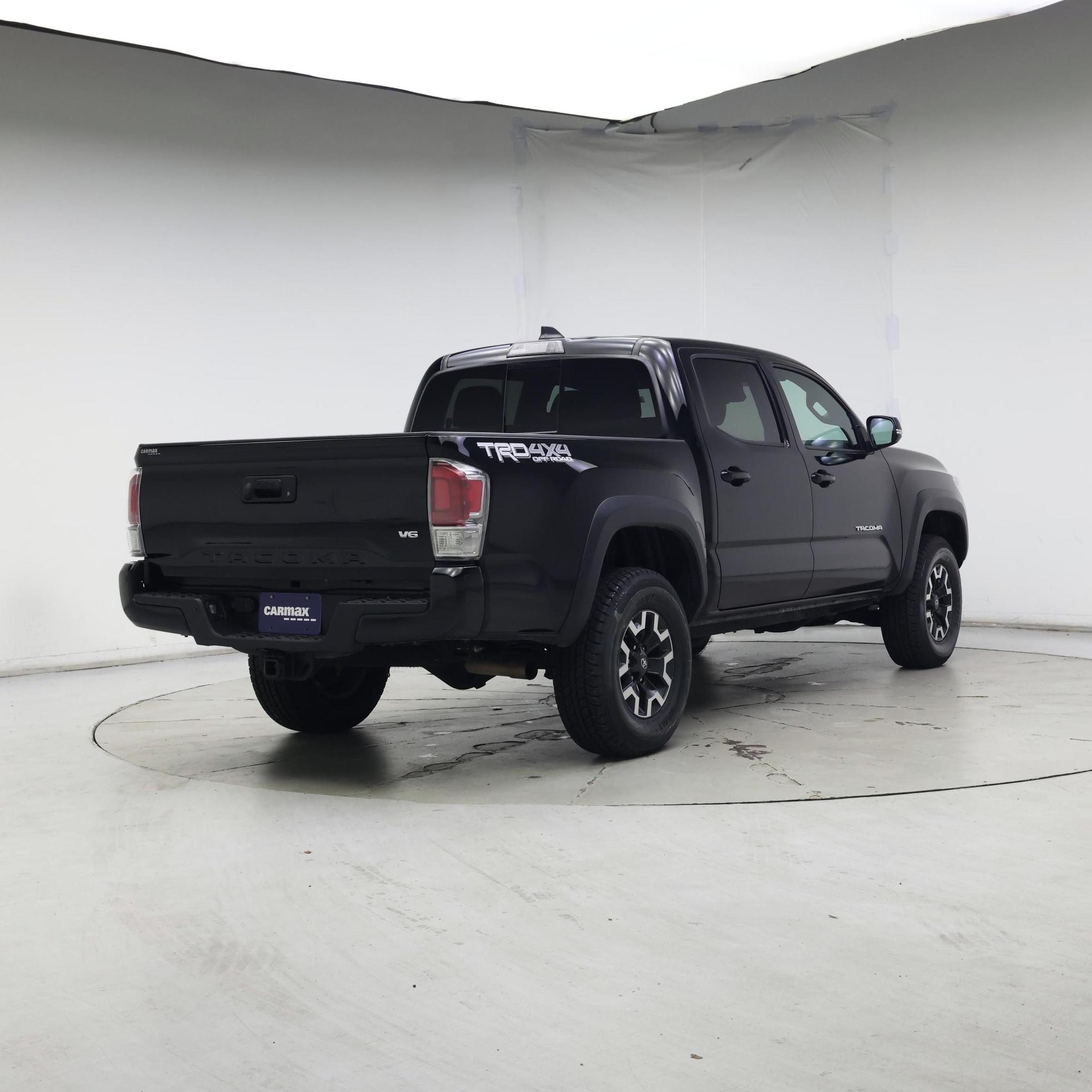 Thumbnail: 2023 Toyota Tacoma - 8