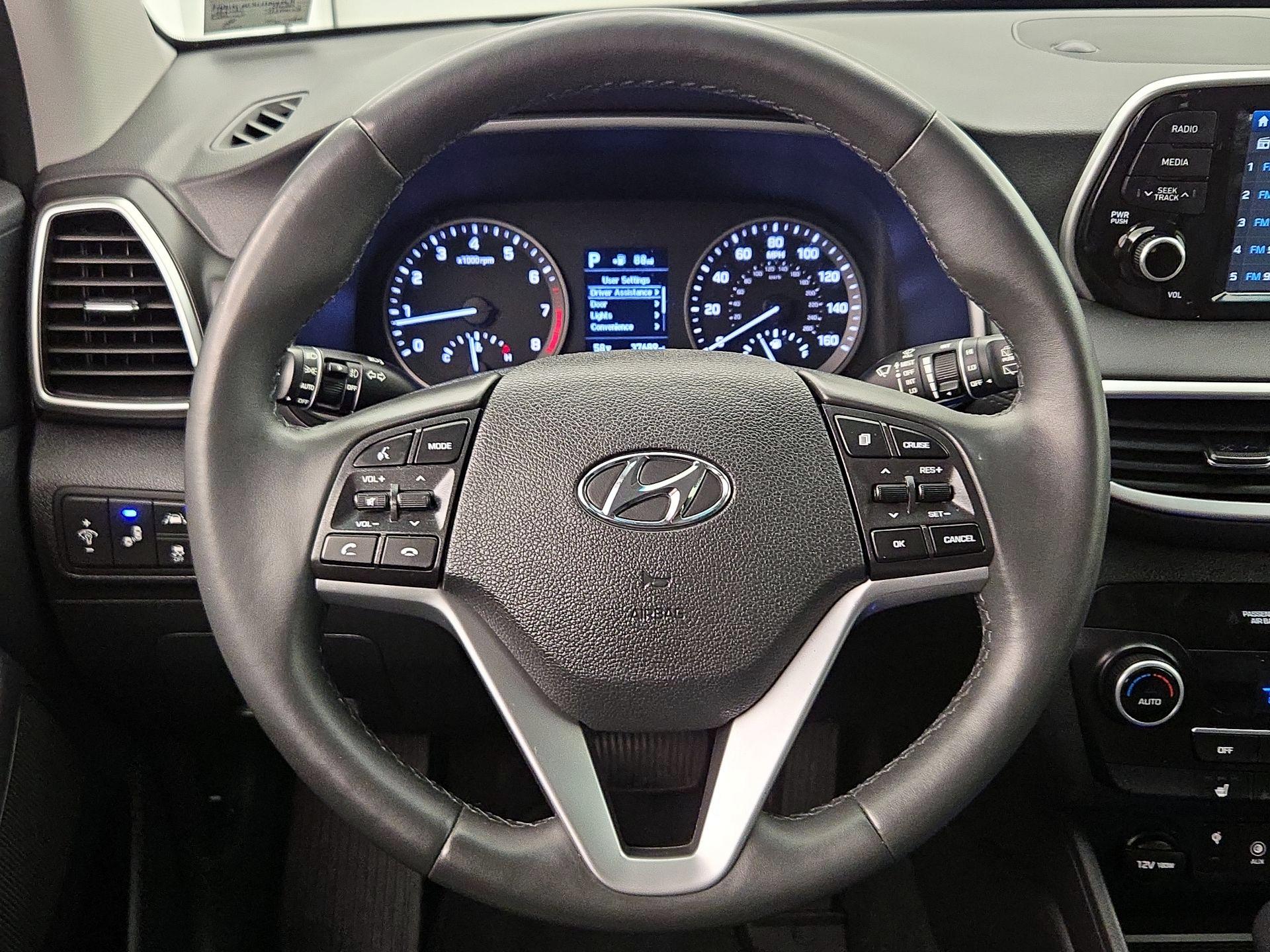 Thumbnail: 2020 Hyundai Tucson - 10