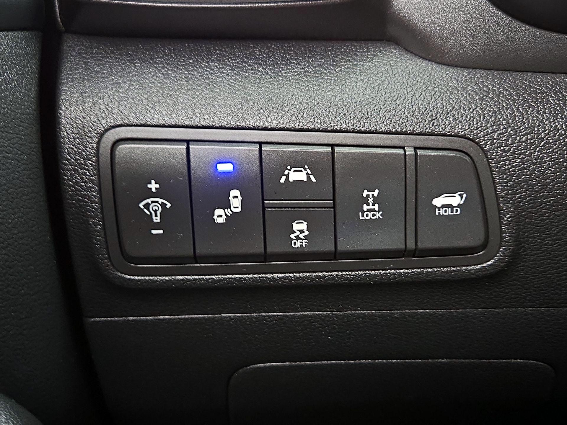 Thumbnail: 2020 Hyundai Tucson - 13