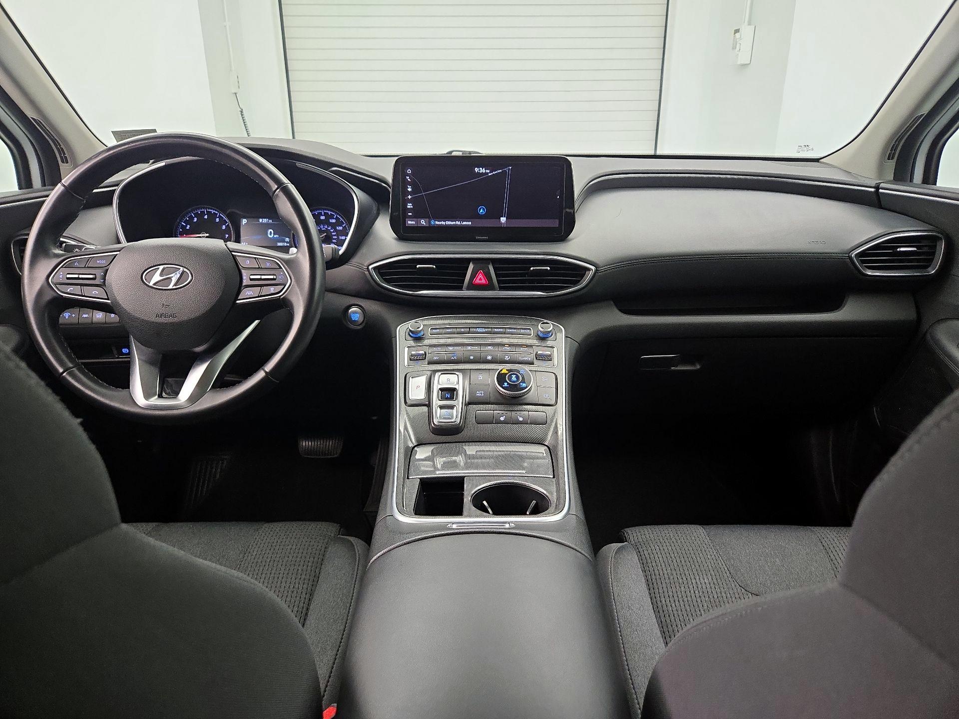 Thumbnail: 2023 Hyundai Santa Fe - 9