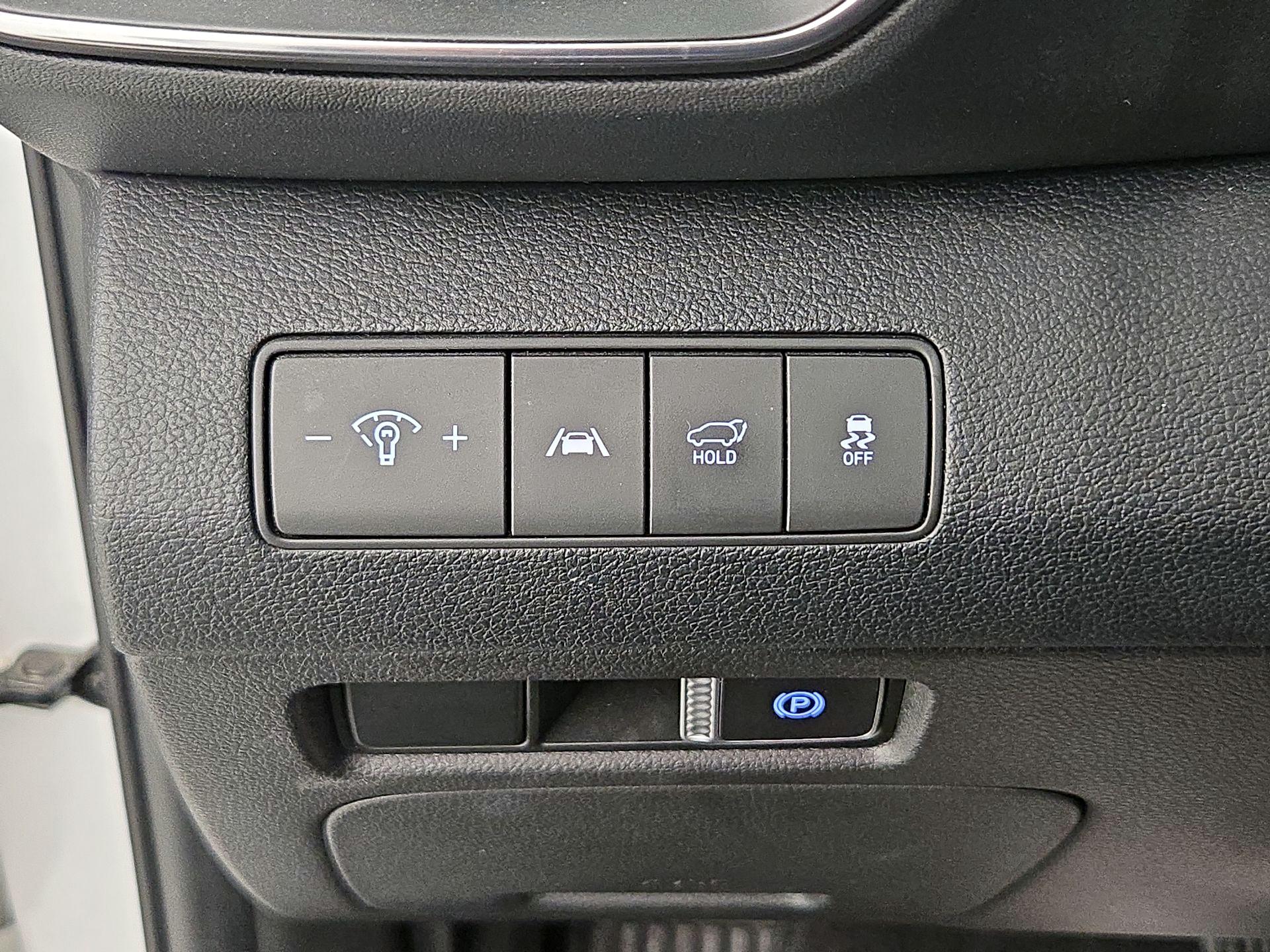 Thumbnail: 2023 Hyundai Santa Fe - 13