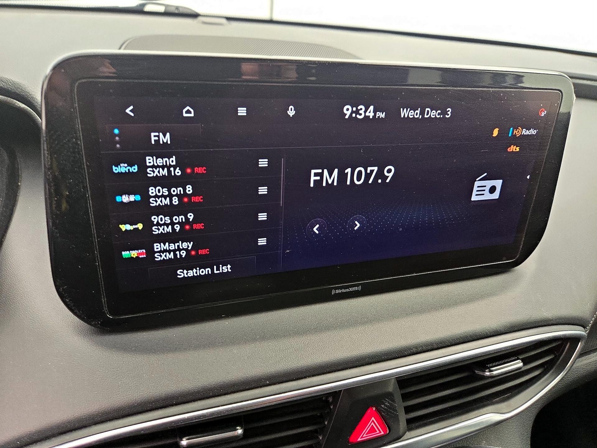 Thumbnail: 2023 Hyundai Santa Fe - 16