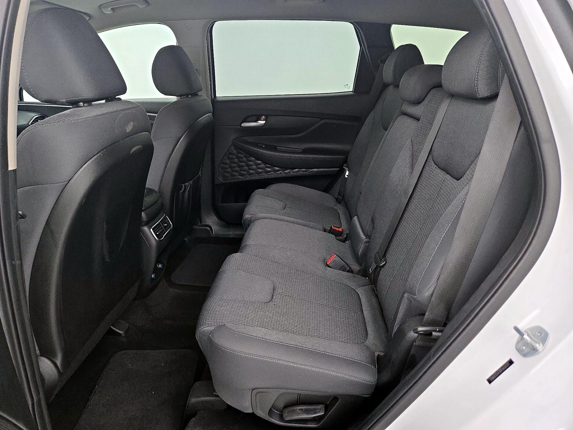 Thumbnail: 2023 Hyundai Santa Fe - 20