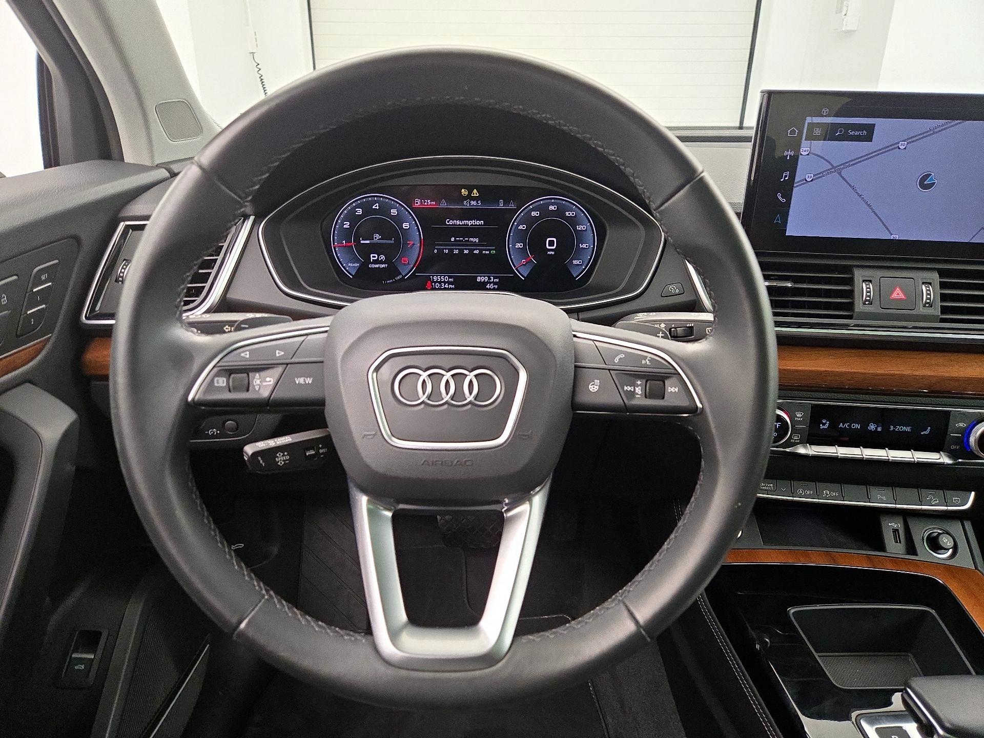 Thumbnail: 2021 Audi Q5 - 10