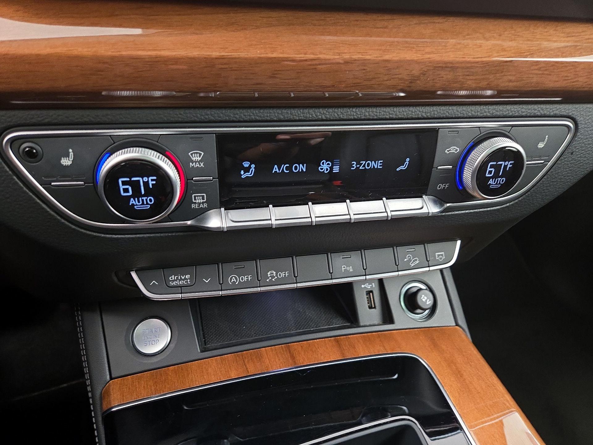 Thumbnail: 2021 Audi Q5 - 17