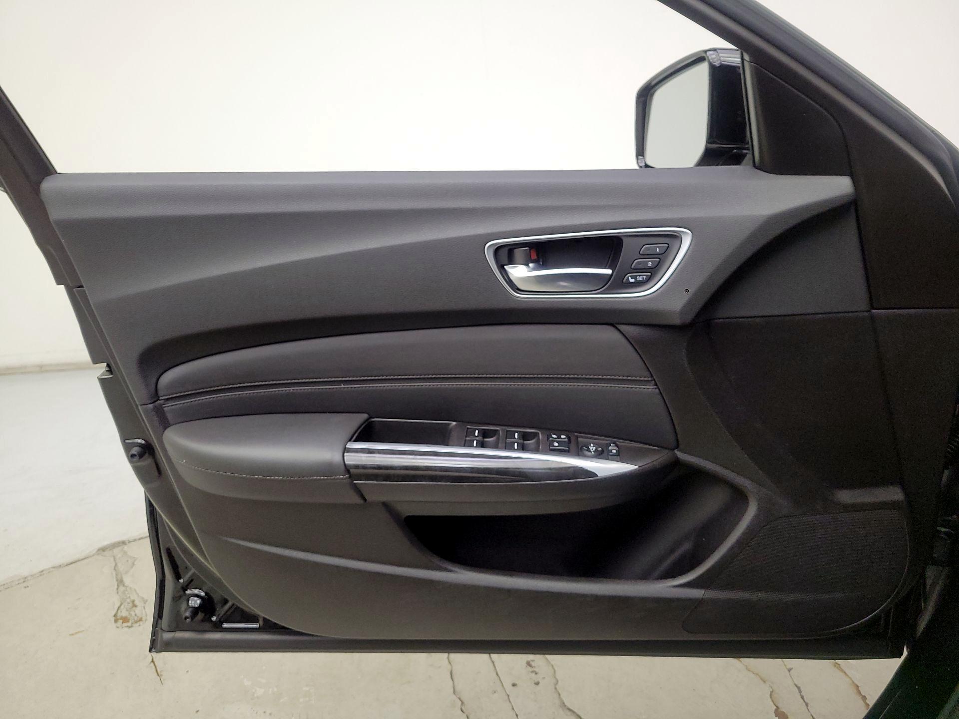 Thumbnail: 2020 Acura TLX - 12