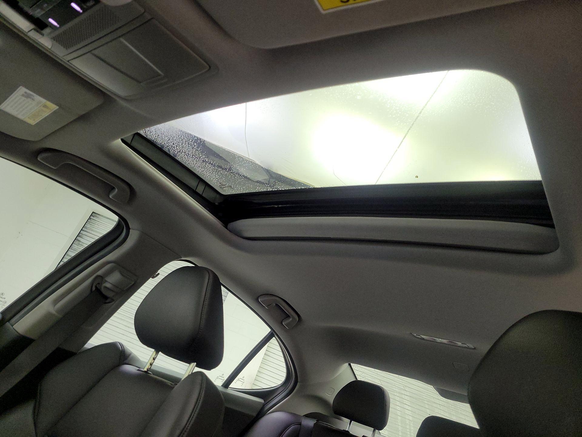 Thumbnail: 2020 Acura TLX - 19