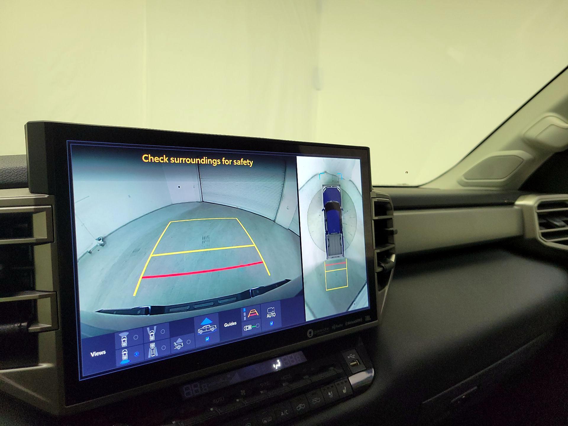 Thumbnail: 2023 Toyota Tundra - 15