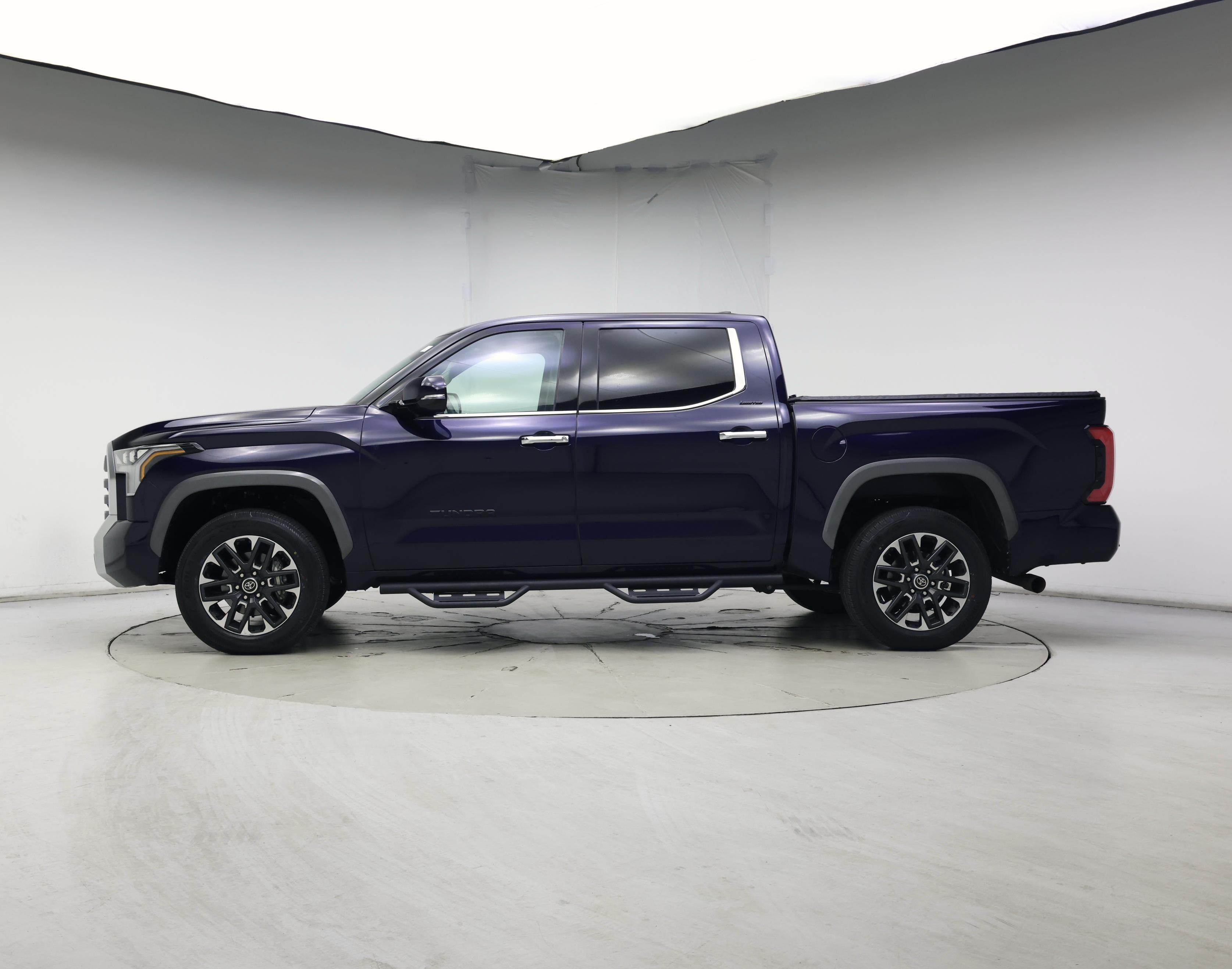 Thumbnail: 2023 Toyota Tundra - 3