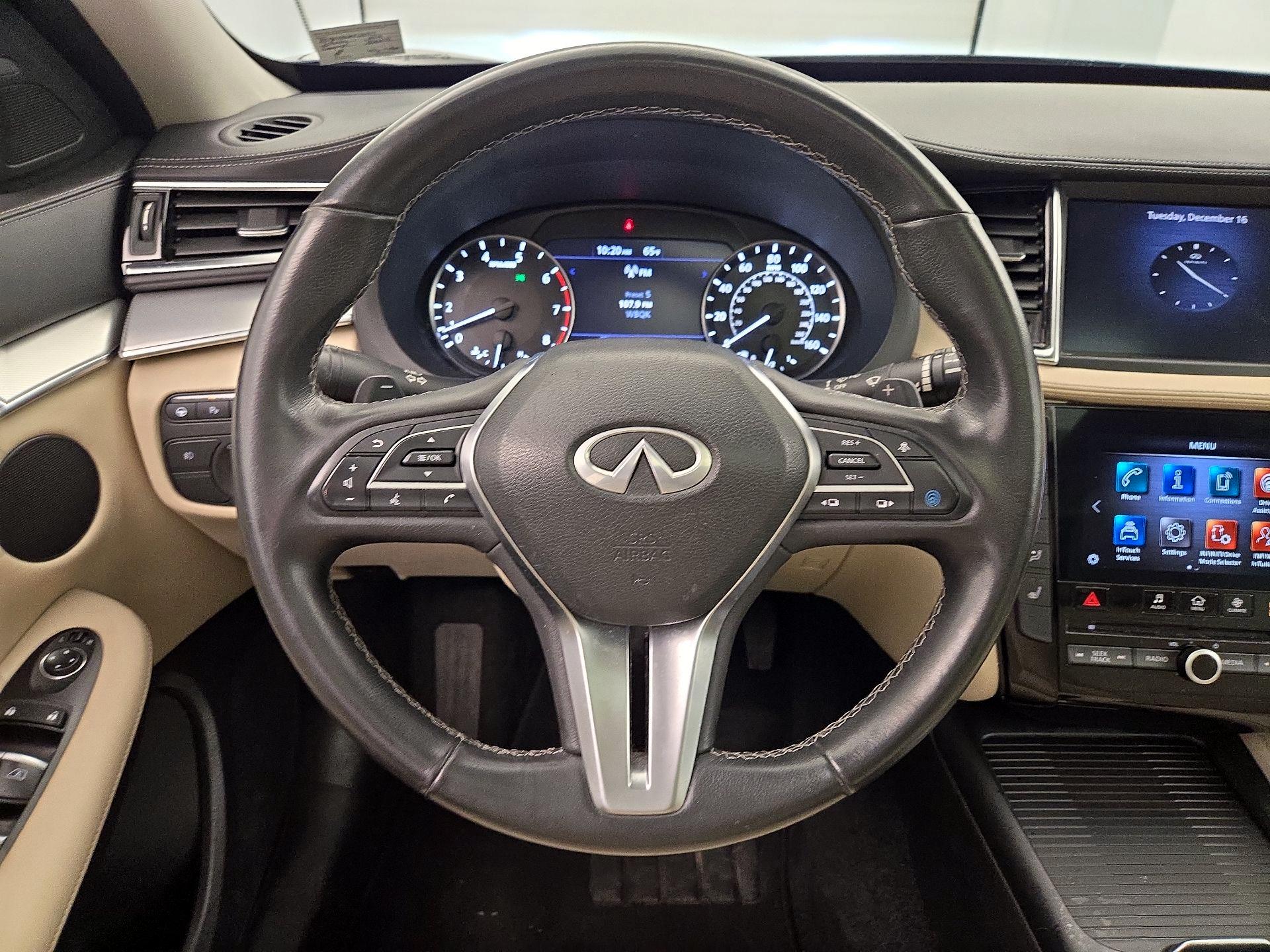 Thumbnail: 2021 INFINITI QX50 - 10