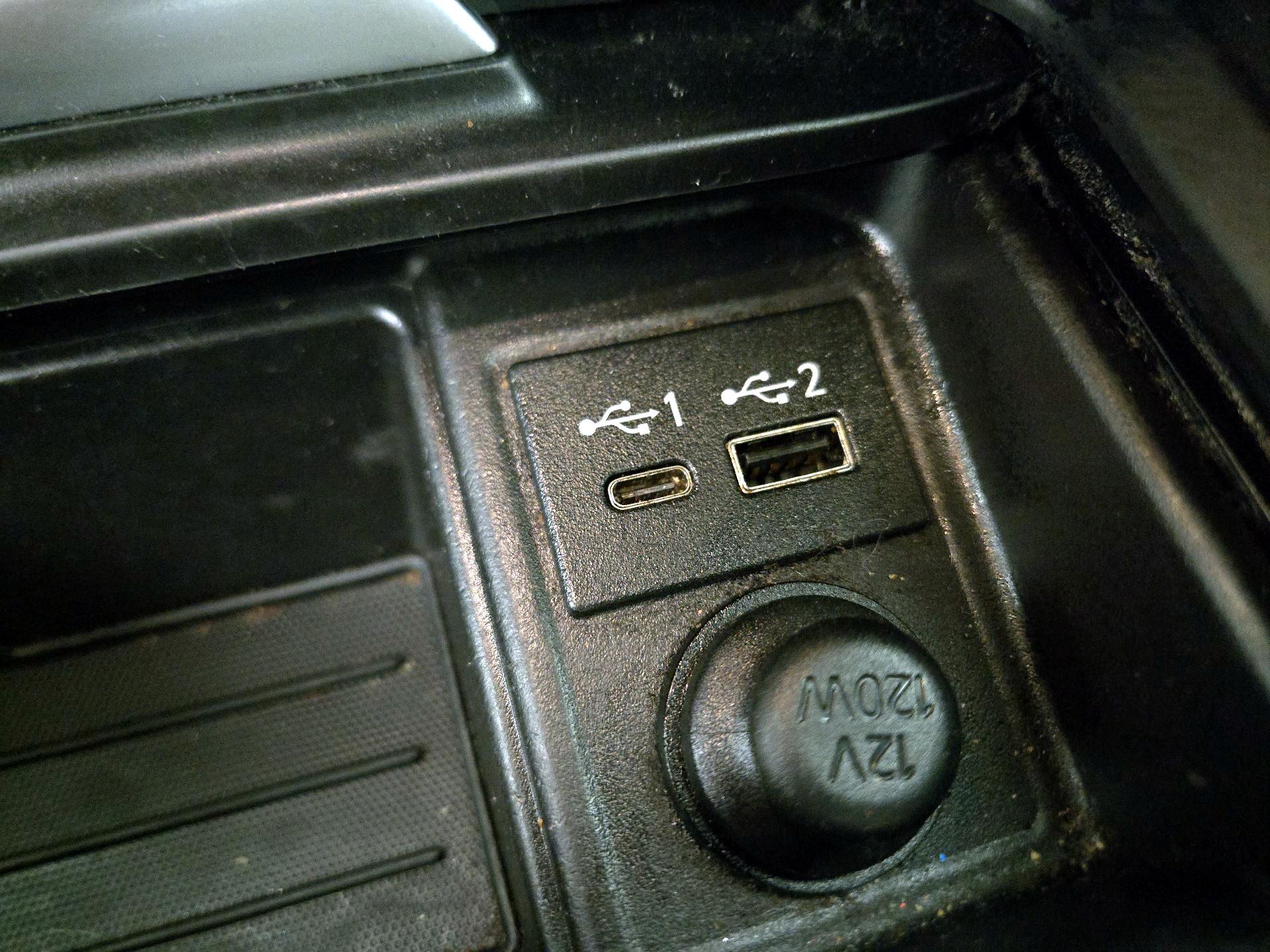 Thumbnail: 2021 INFINITI QX50 - 18