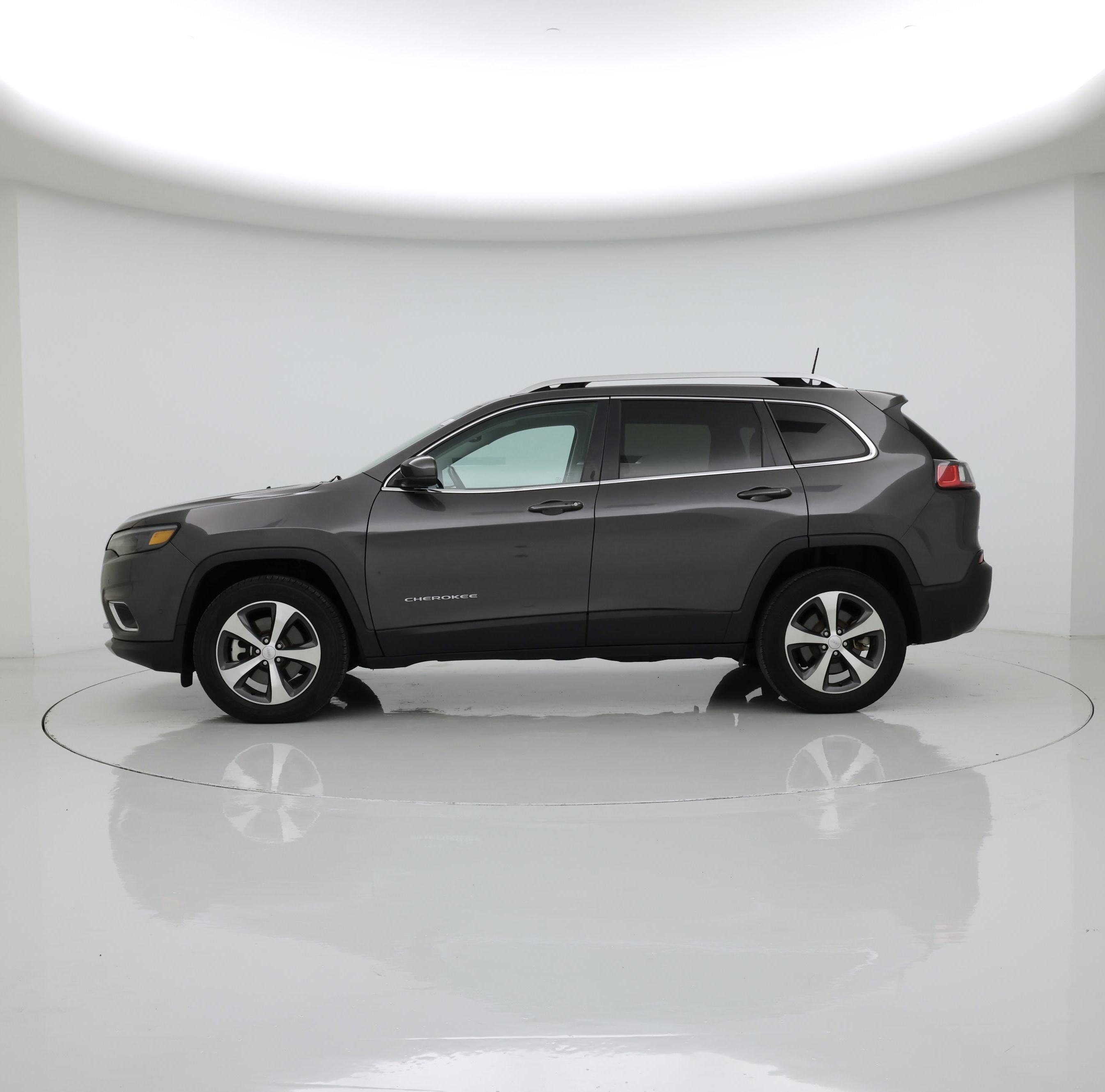 Thumbnail: 2021 Jeep Cherokee - 3