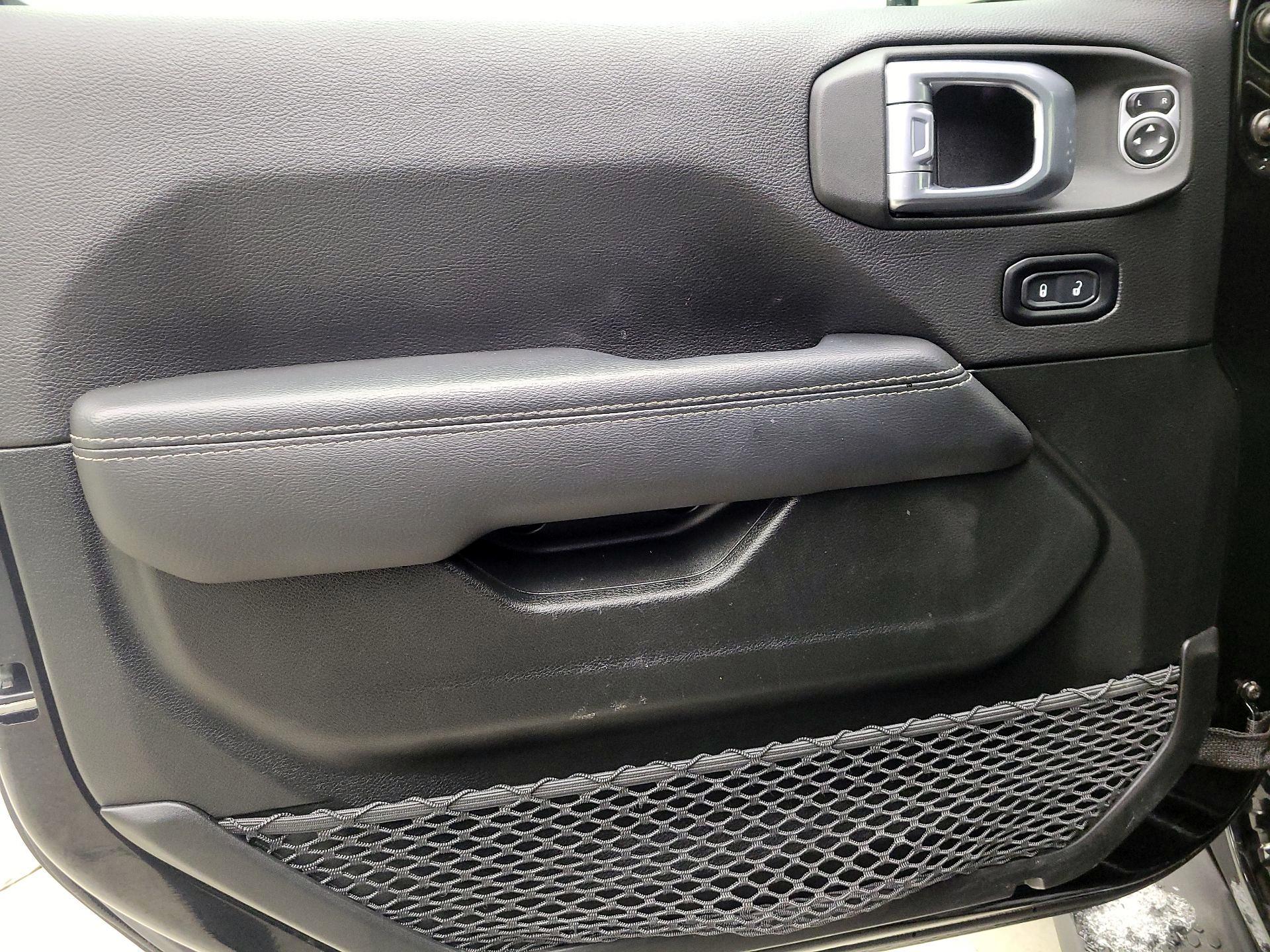 Thumbnail: 2022 Jeep Wrangler - 12