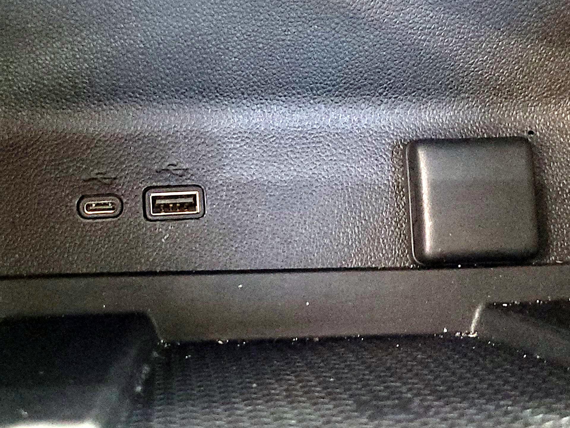 Thumbnail: 2025 Chevrolet Traverse - 19