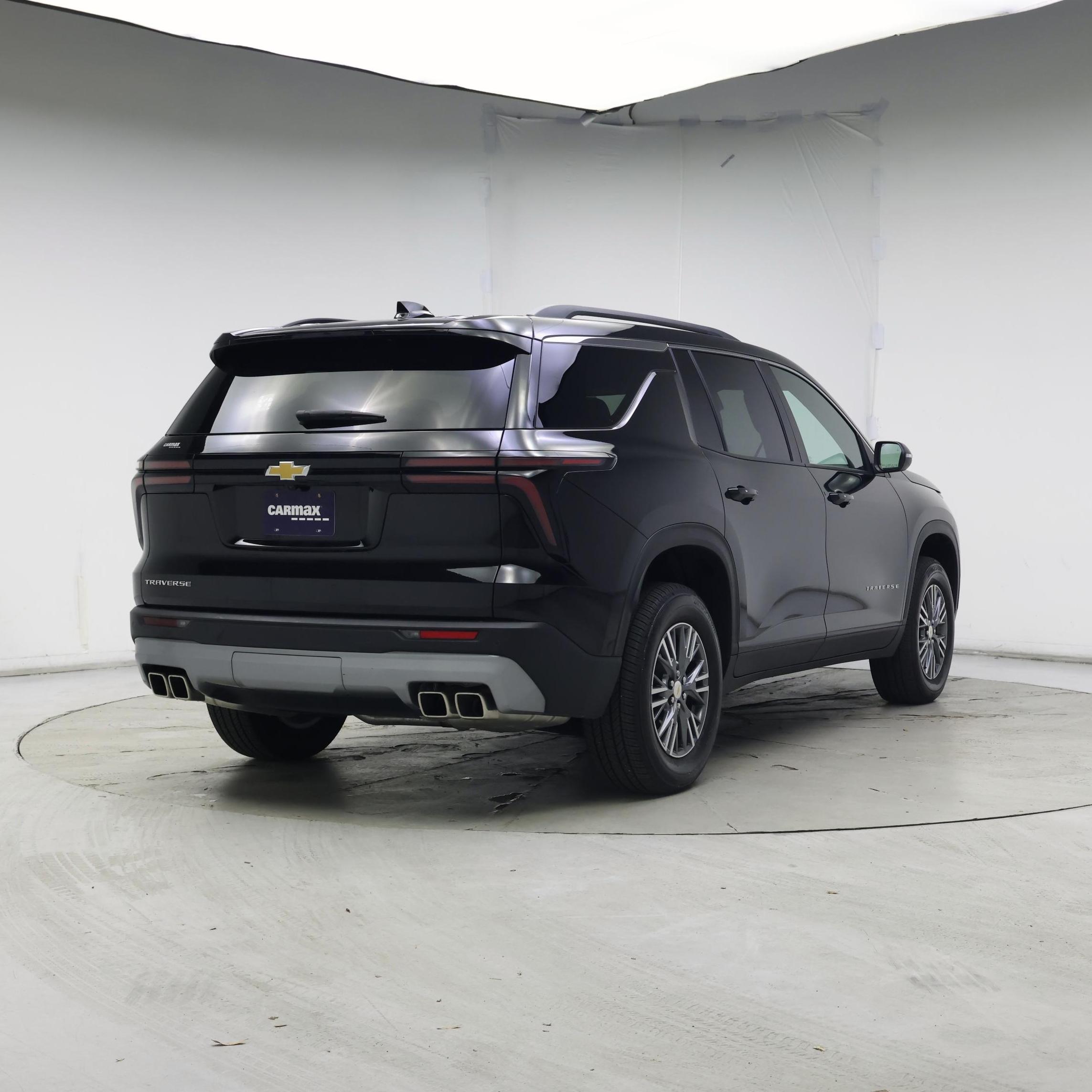 Thumbnail: 2025 Chevrolet Traverse - 8