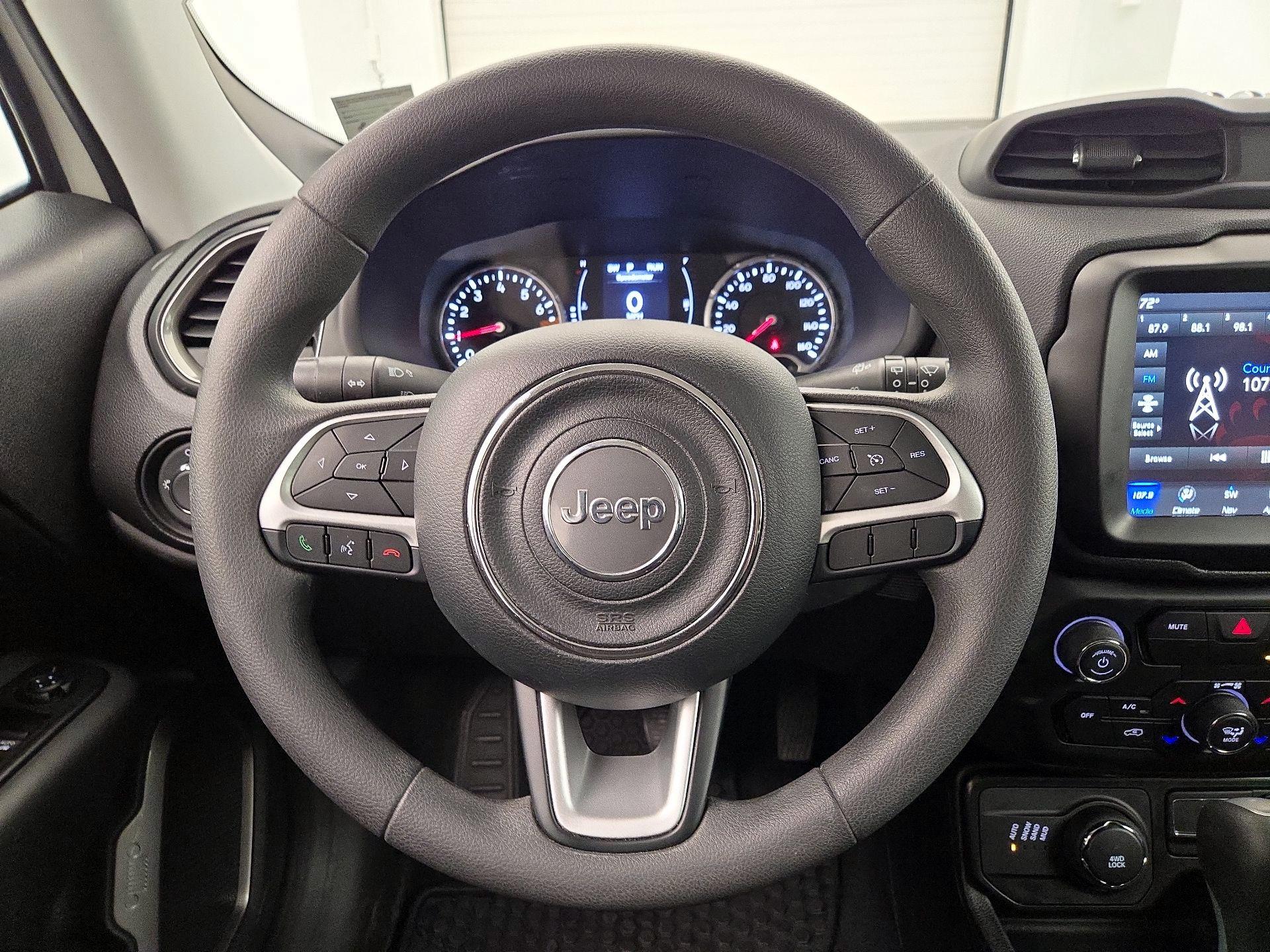 Thumbnail: 2023 Jeep Renegade - 10