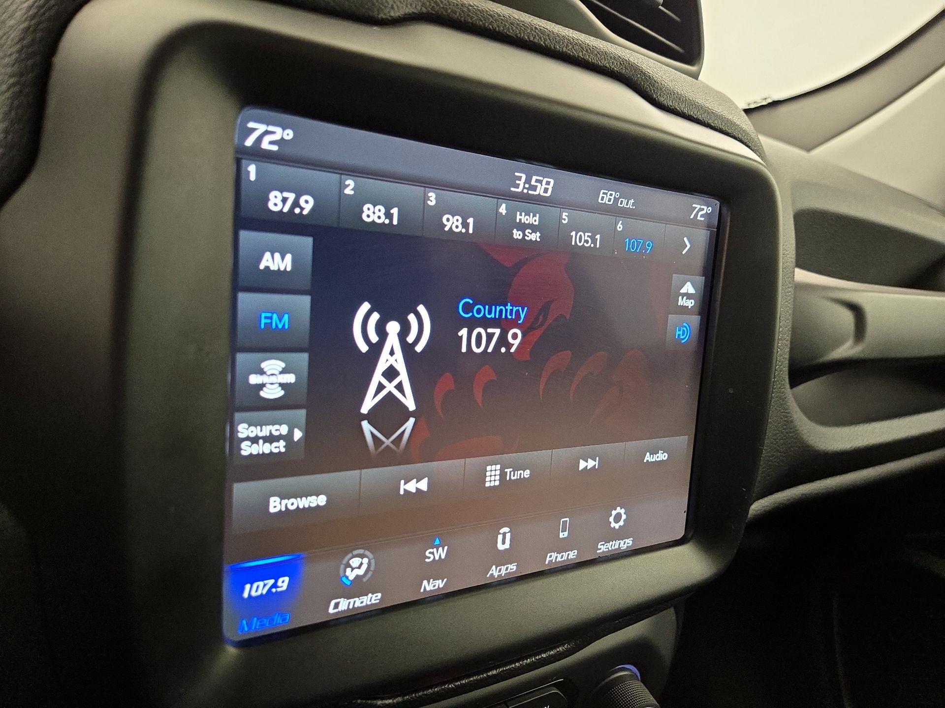 Thumbnail: 2023 Jeep Renegade - 16