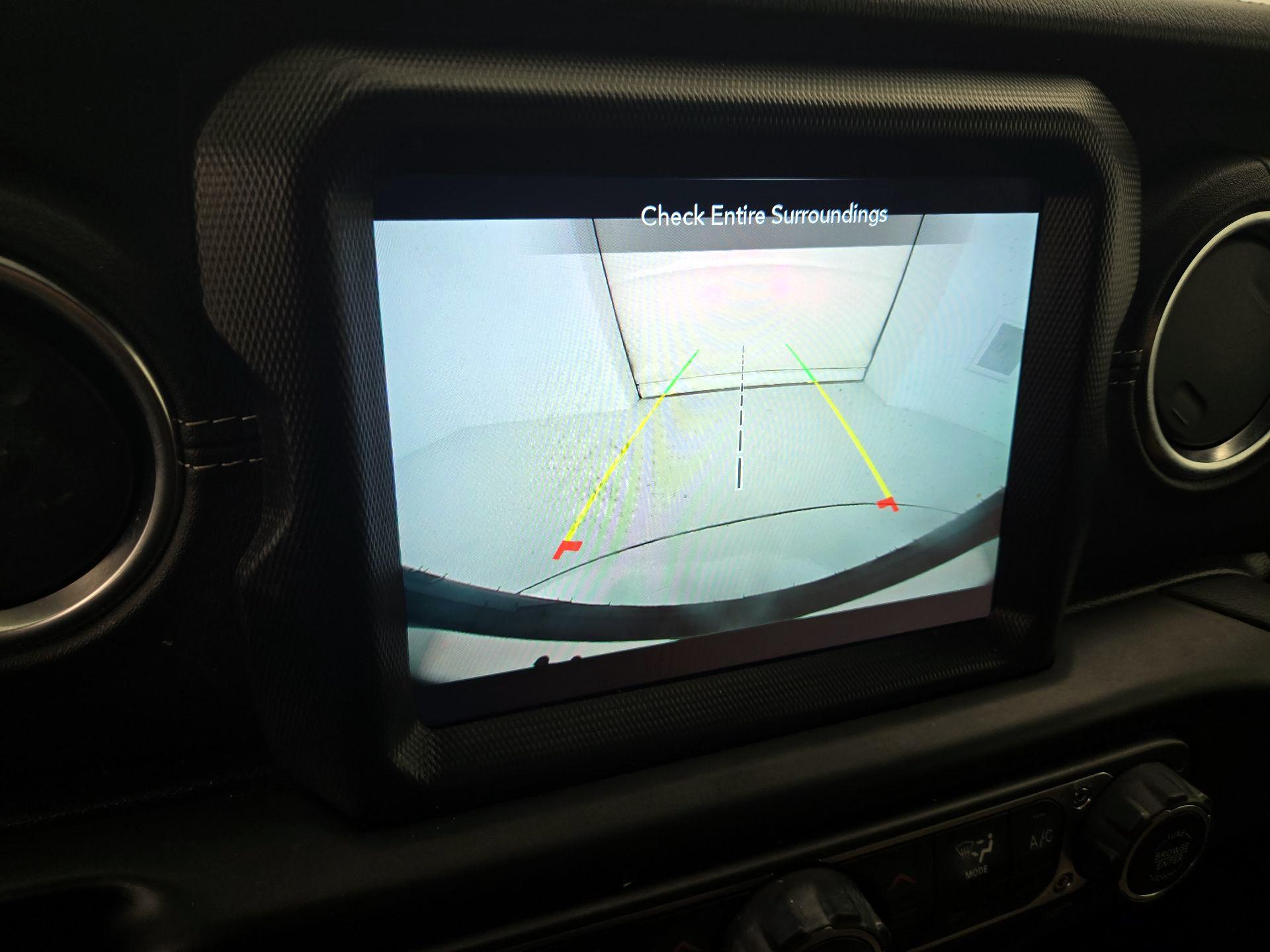 Thumbnail: 2022 Jeep Wrangler - 15