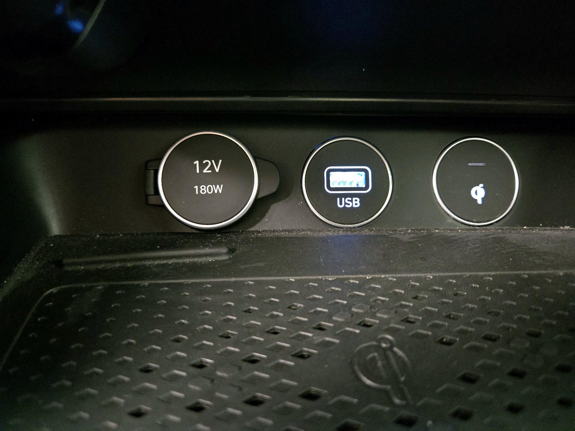 Thumbnail: 2023 Genesis G70 - 19