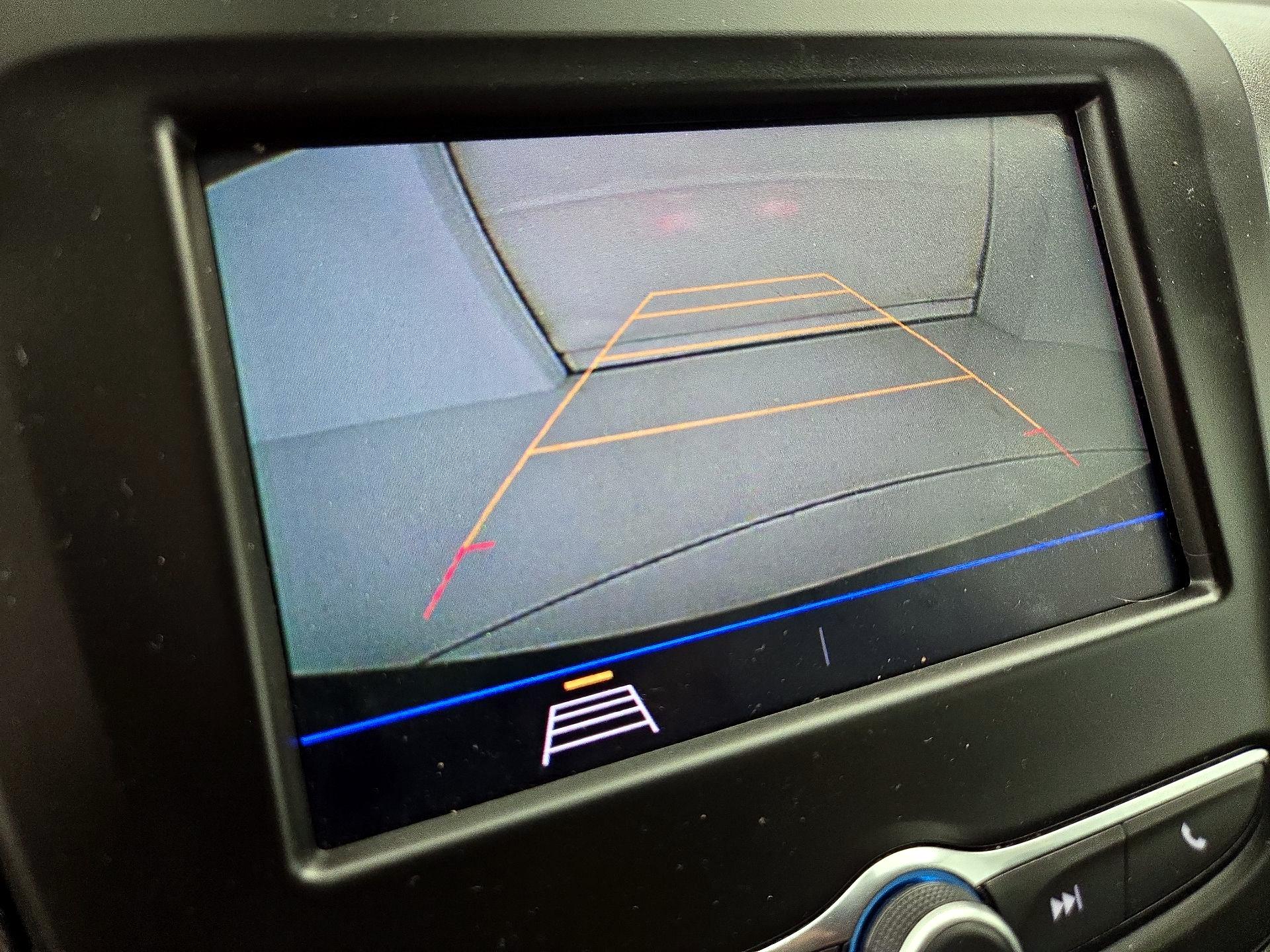 Thumbnail: 2020 Chevrolet Equinox - 14