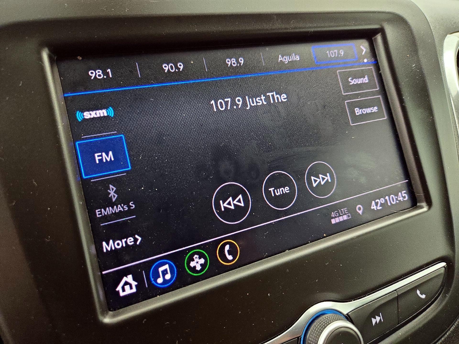 Thumbnail: 2020 Chevrolet Equinox - 15