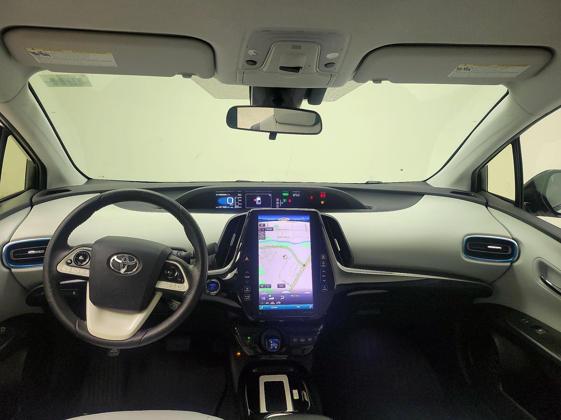 Thumbnail: 2017 Toyota Prius Prime - 9