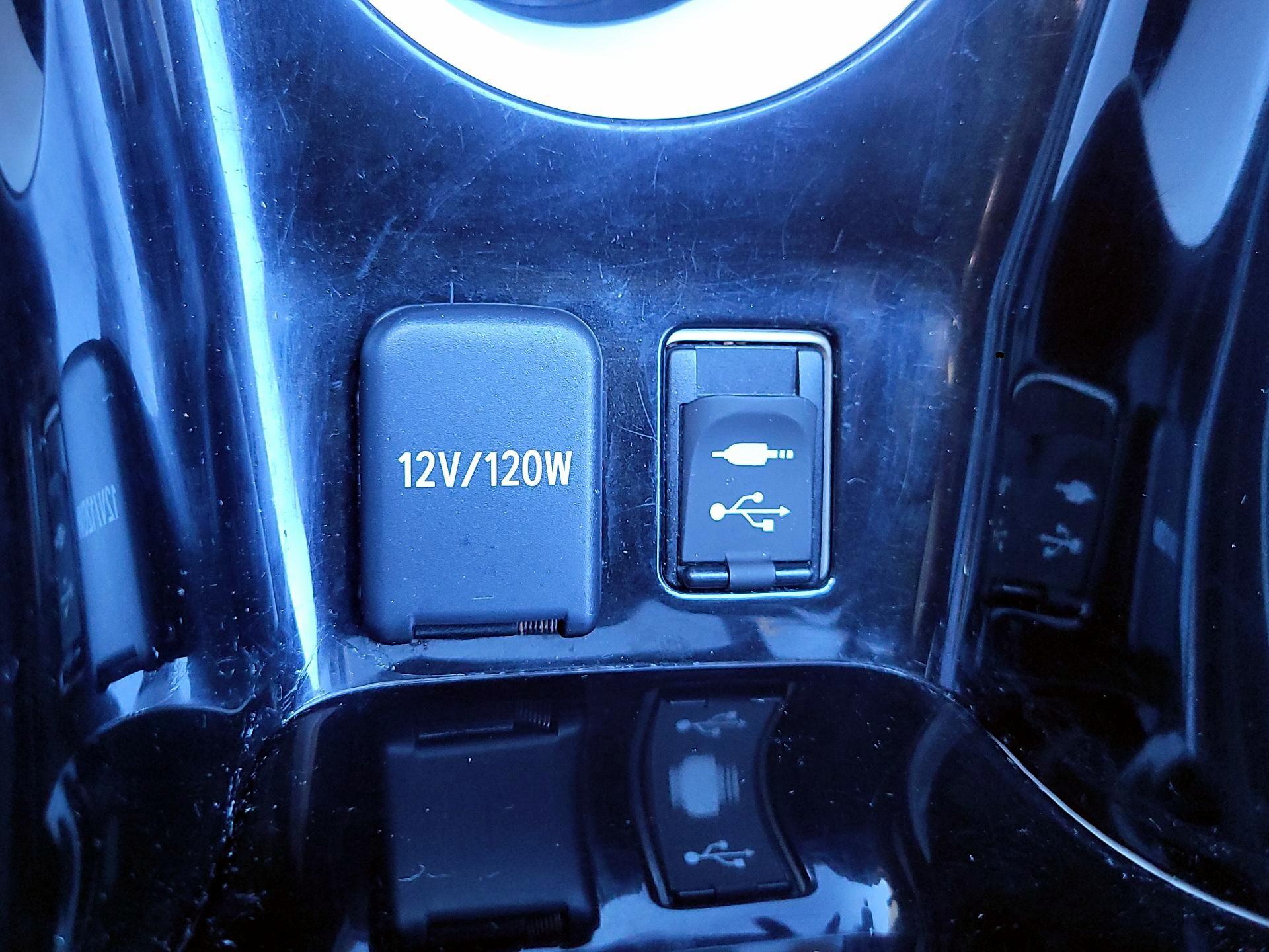 Thumbnail: 2017 Toyota Prius Prime - 19