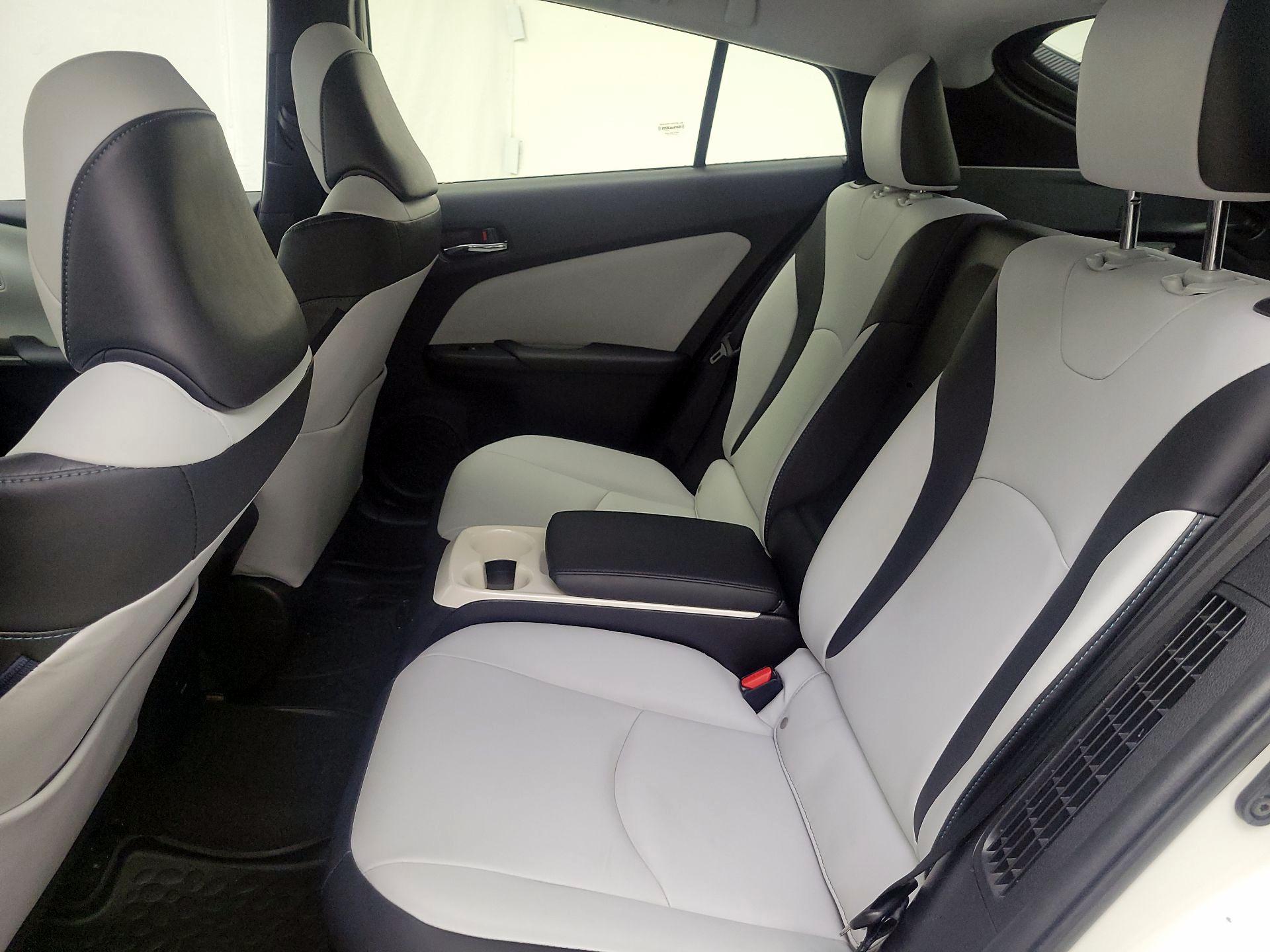 Thumbnail: 2017 Toyota Prius Prime - 20