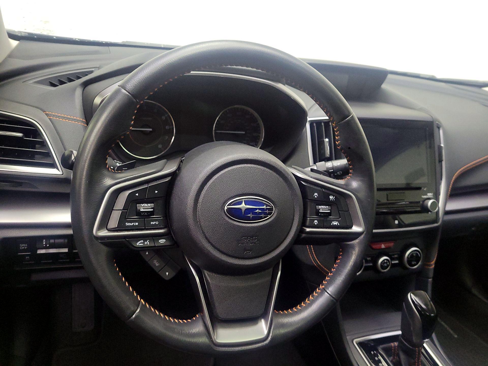 Thumbnail: 2019 Subaru Crosstrek - 10