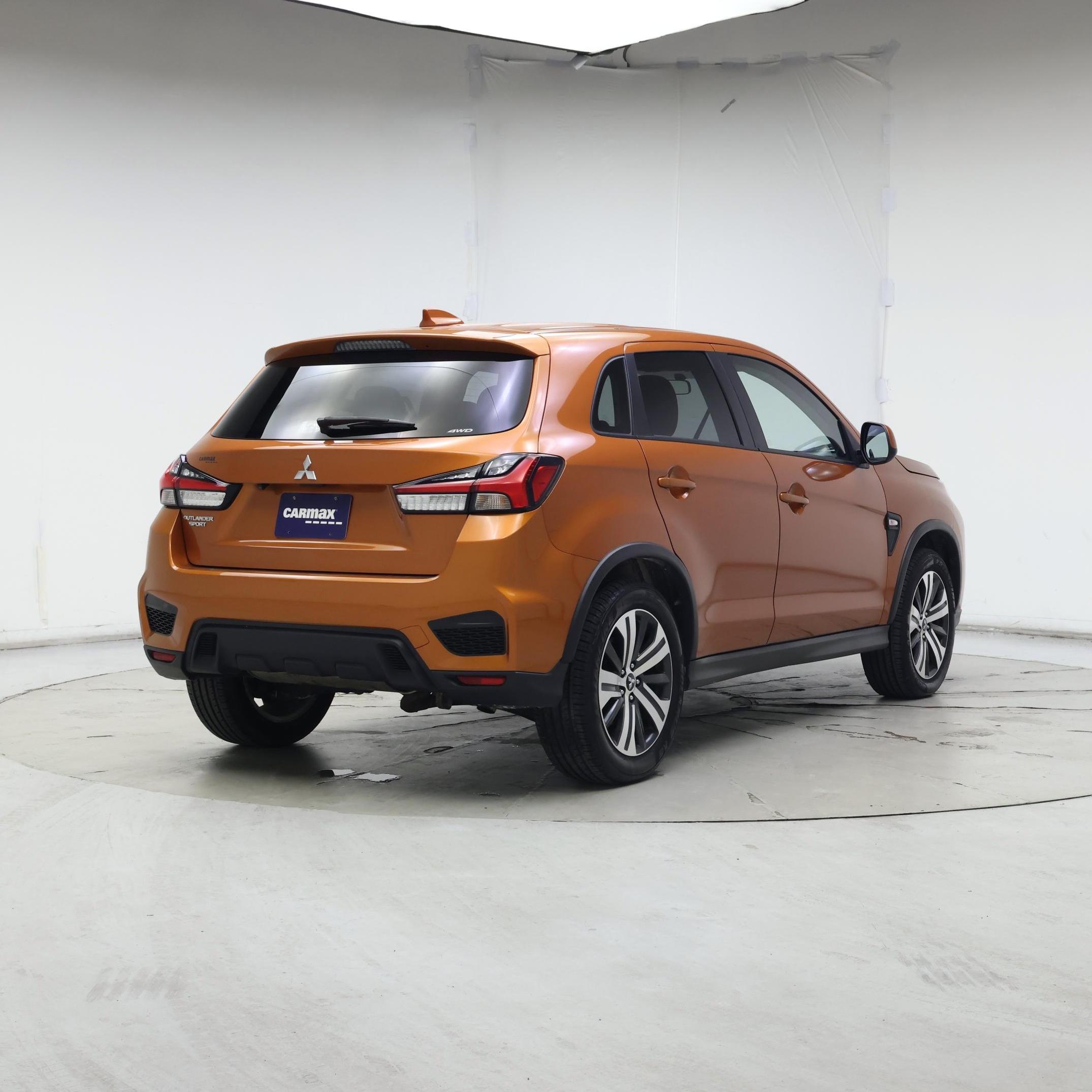 Thumbnail: 2020 Mitsubishi Outlander Sport - 8