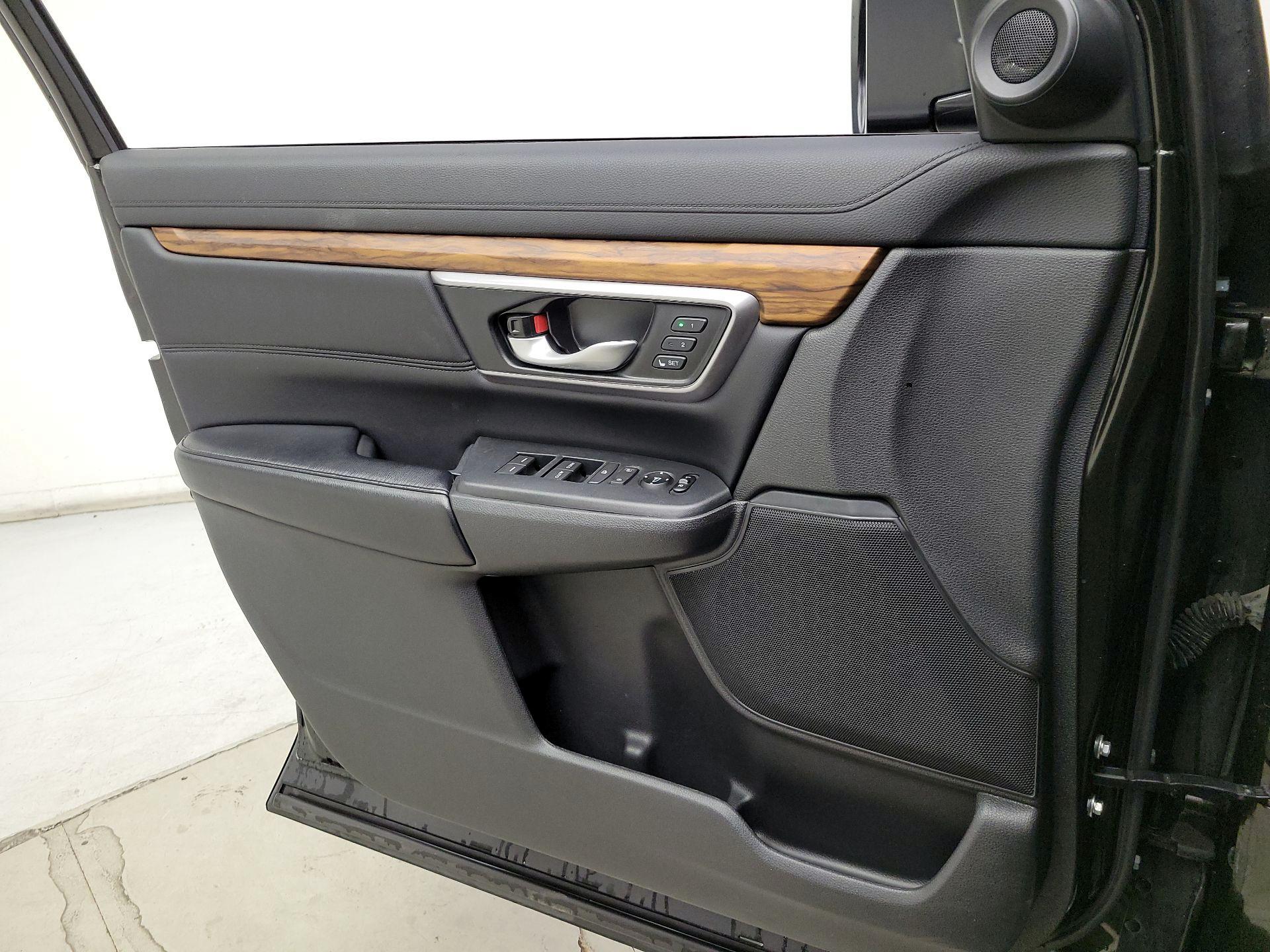 Thumbnail: 2018 Honda CR-V - 12