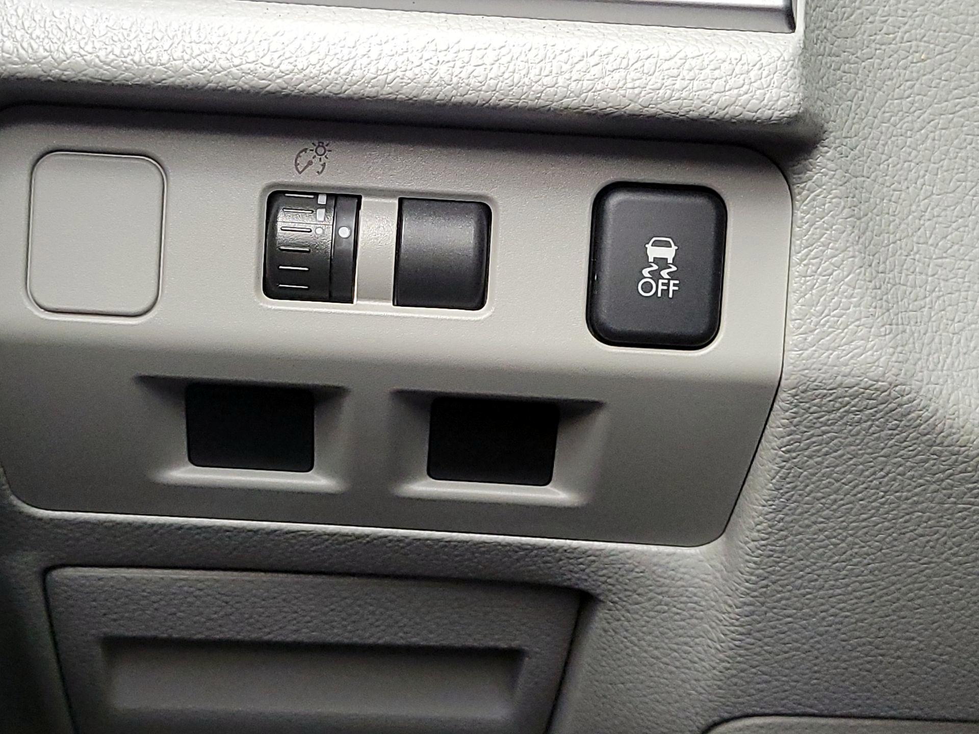 Thumbnail: 2015 Subaru Forester - 13