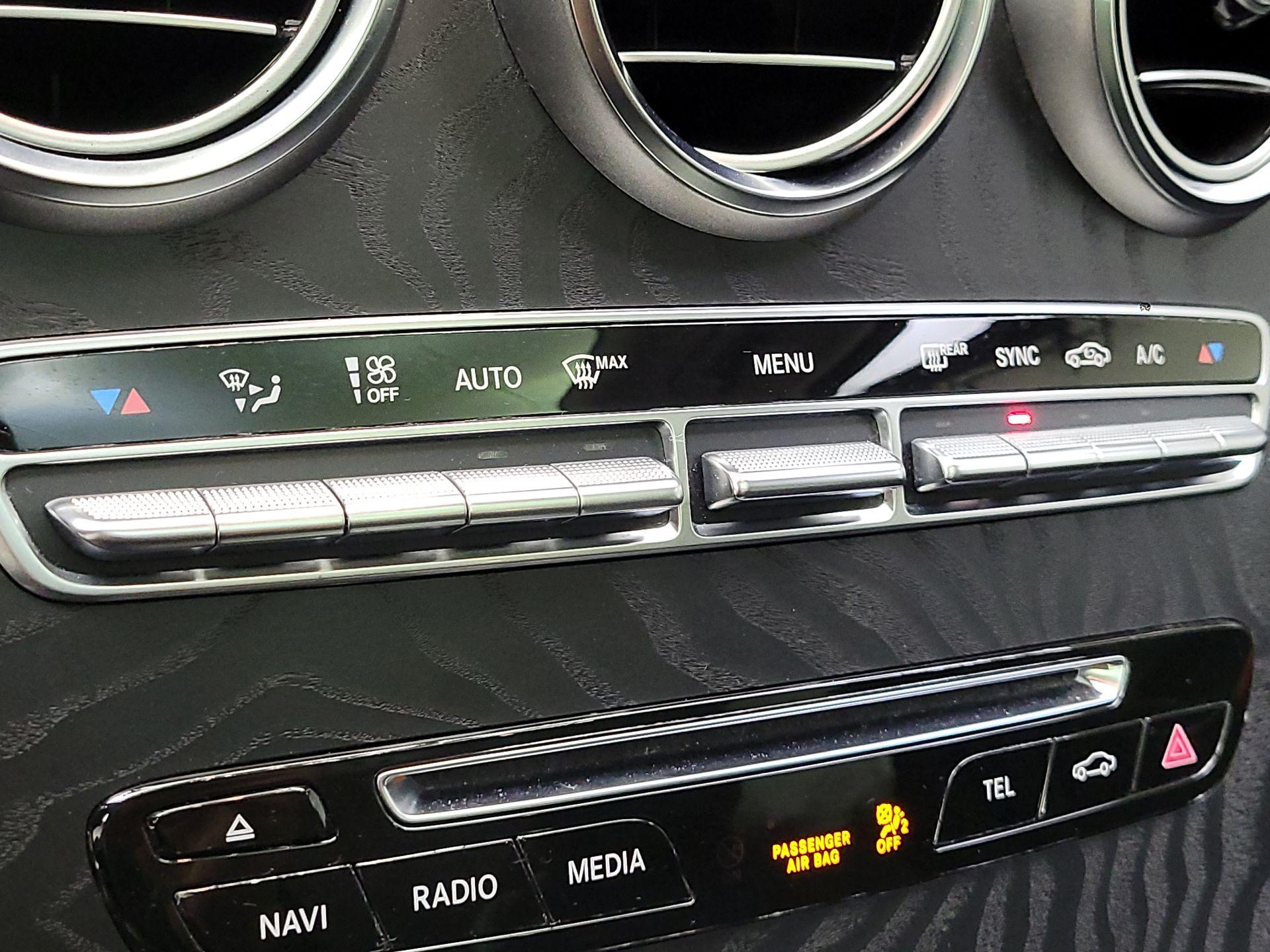 Thumbnail: 2017 Mercedes-Benz GLC - 17