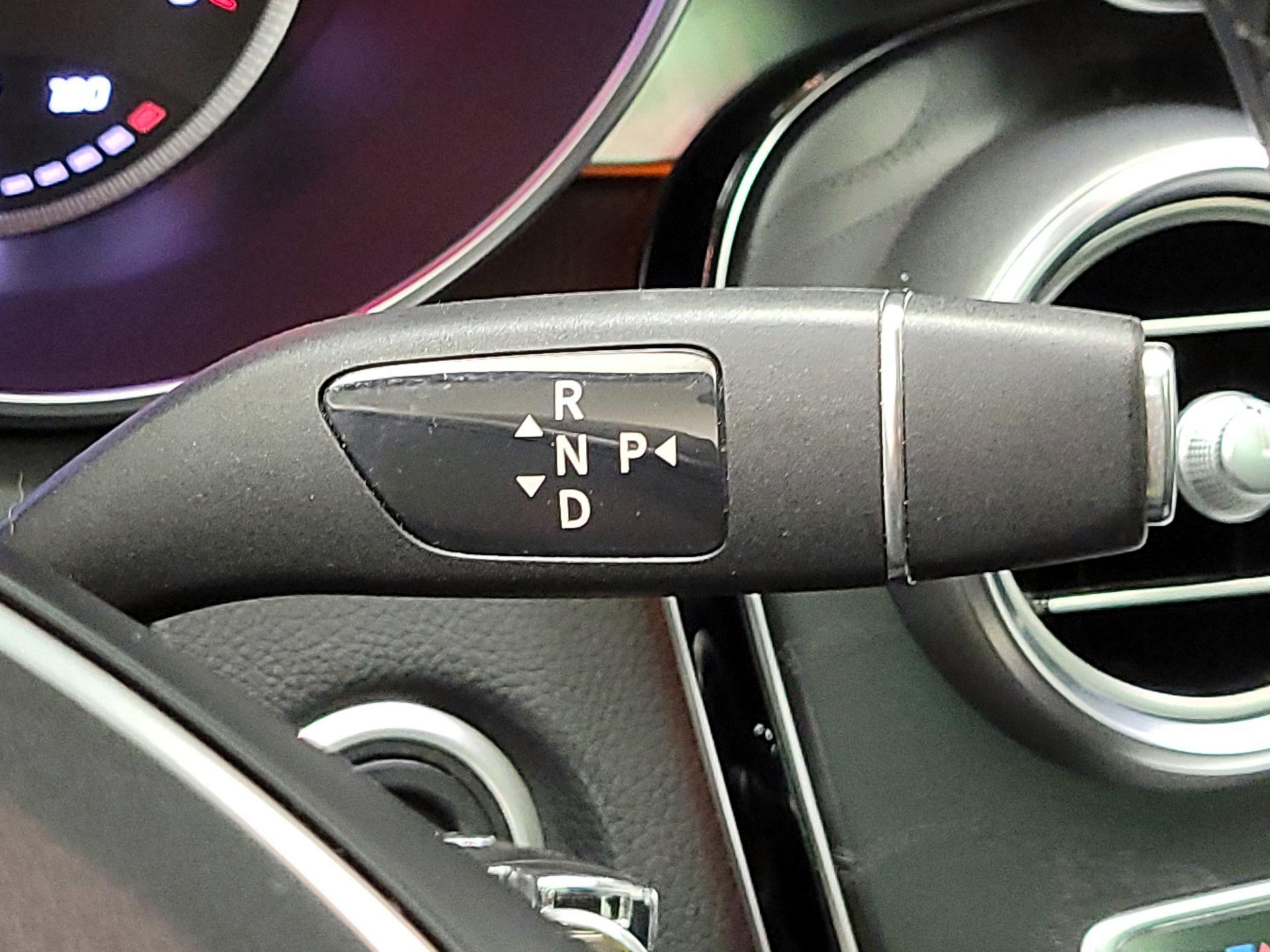 Thumbnail: 2017 Mercedes-Benz GLC - 18