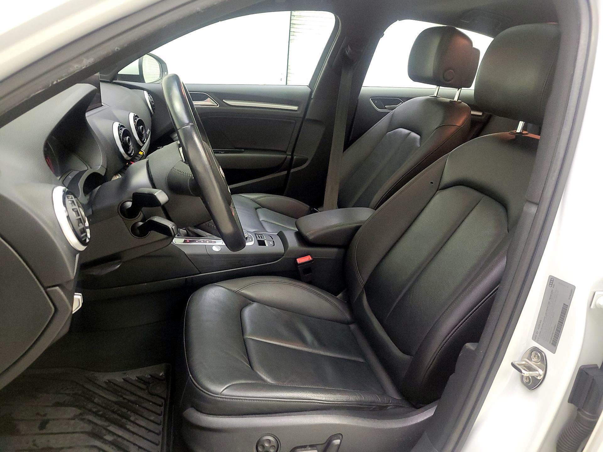 Thumbnail: 2016 Audi A3 - 11