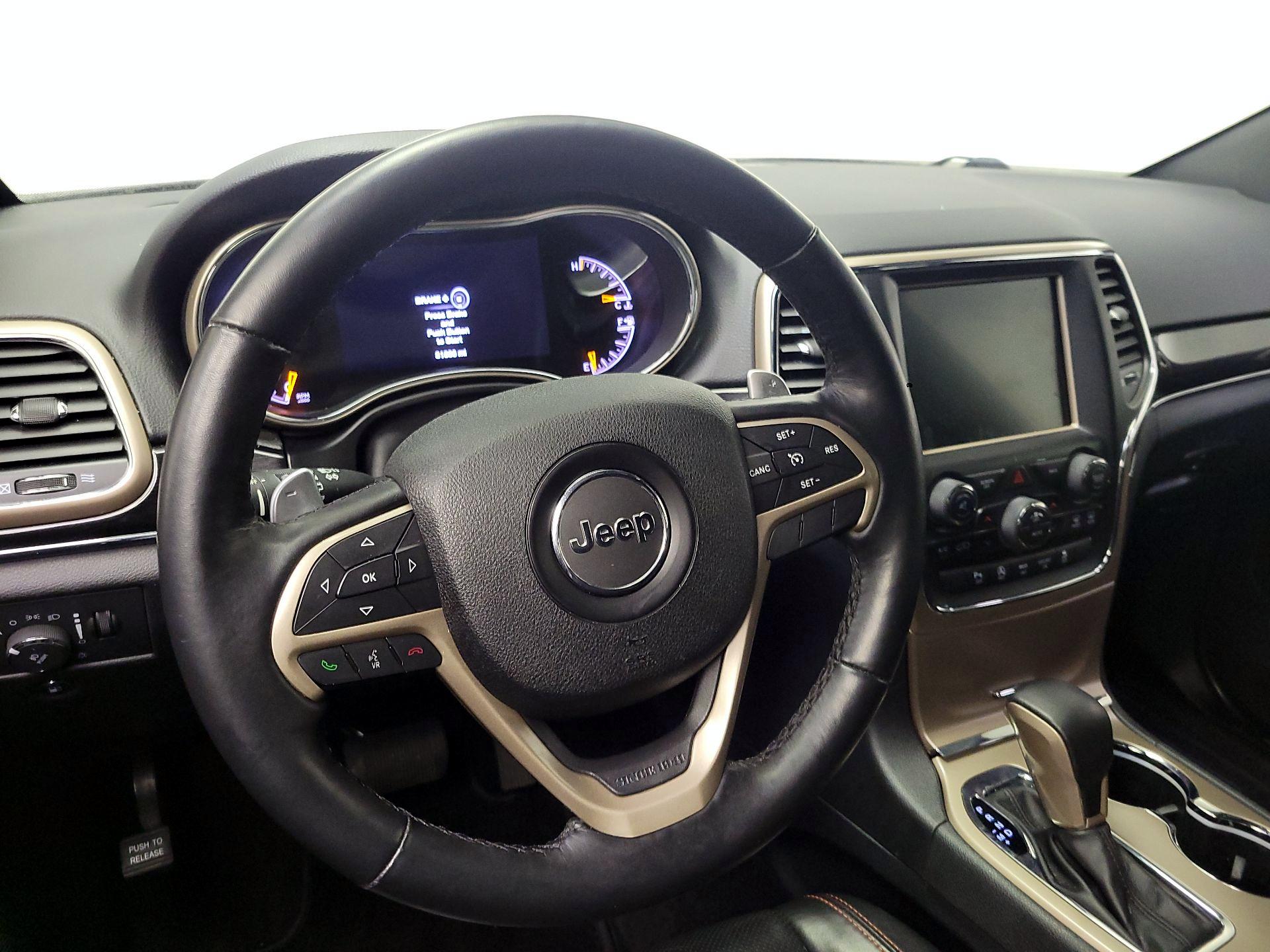 Thumbnail: 2016 Jeep Grand Cherokee - 10