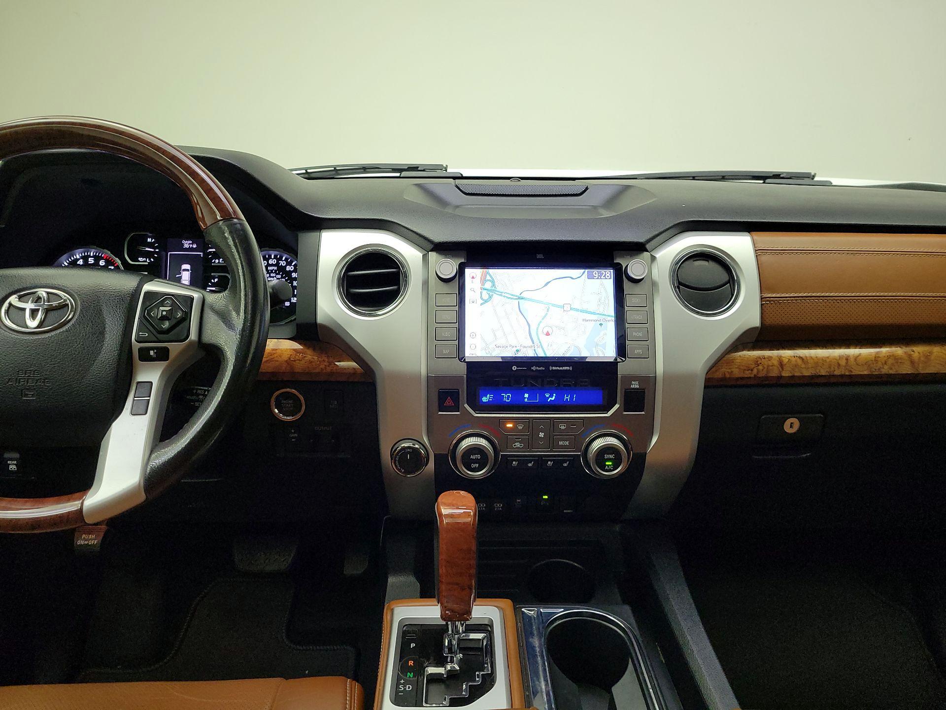 Thumbnail: 2020 Toyota Tundra - 9