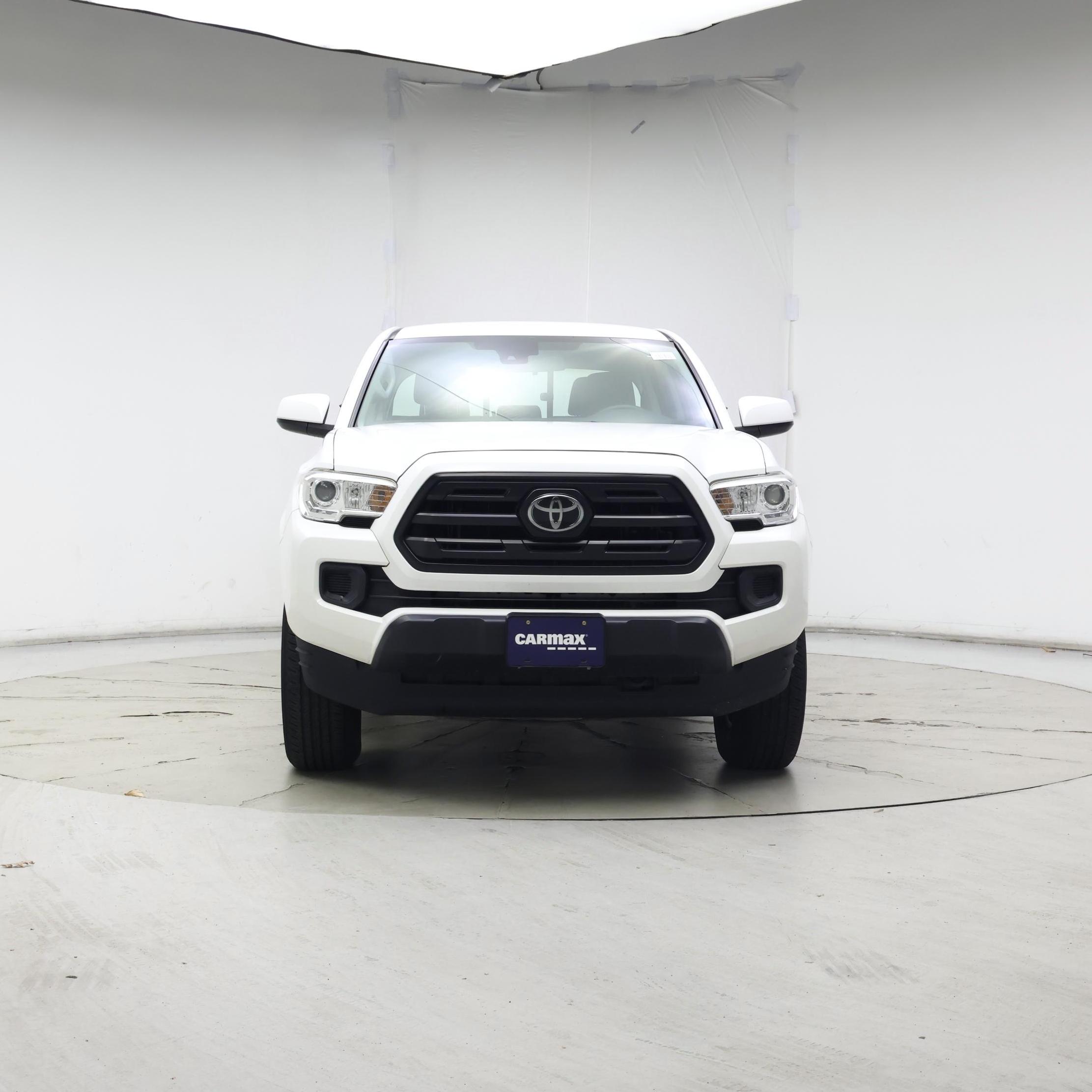 Thumbnail: 2018 Toyota Tacoma - 5