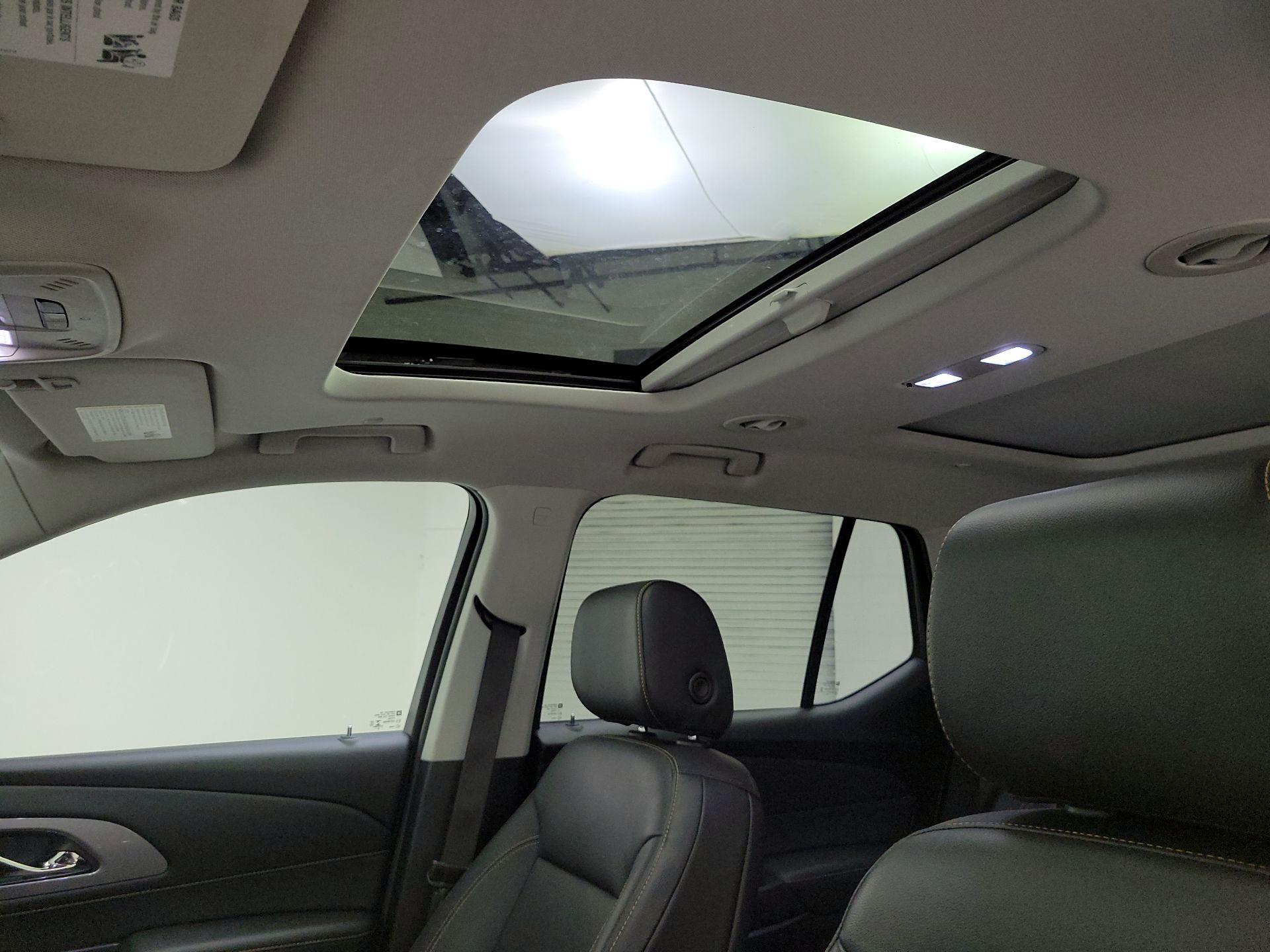 Thumbnail: 2021 Chevrolet Traverse - 20