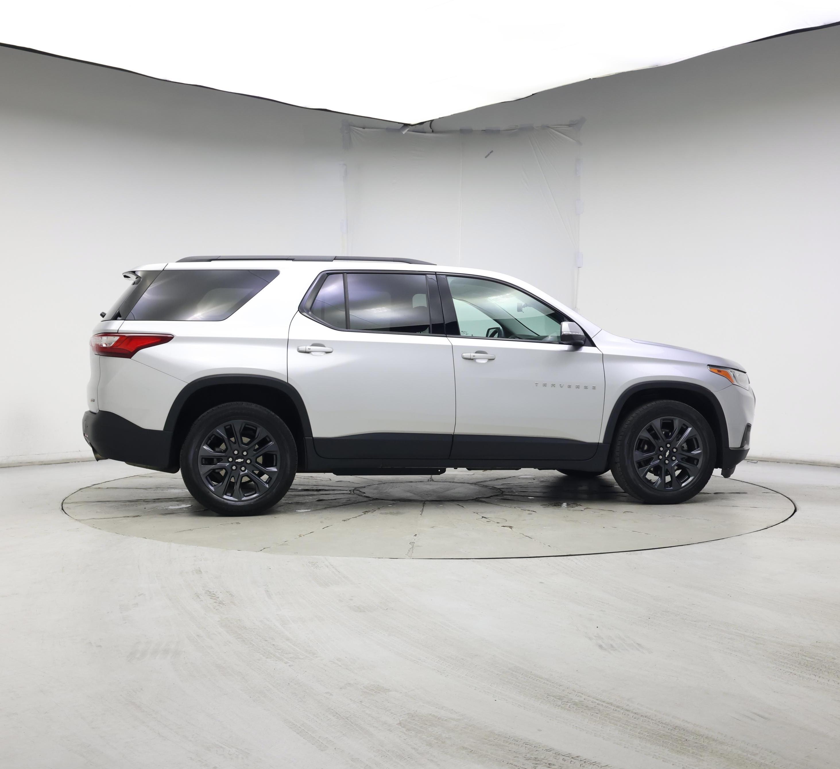 Thumbnail: 2021 Chevrolet Traverse - 7