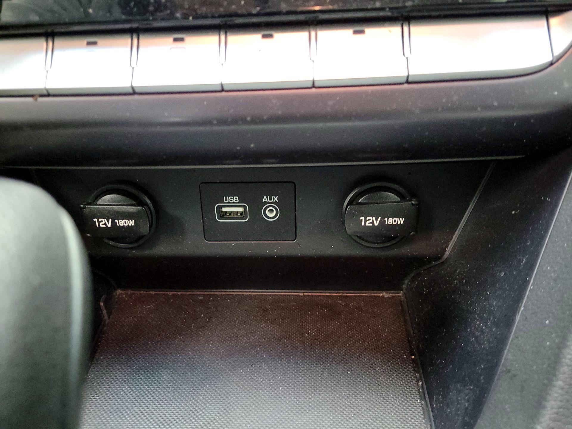 Thumbnail: 2018 Hyundai Sonata - 18