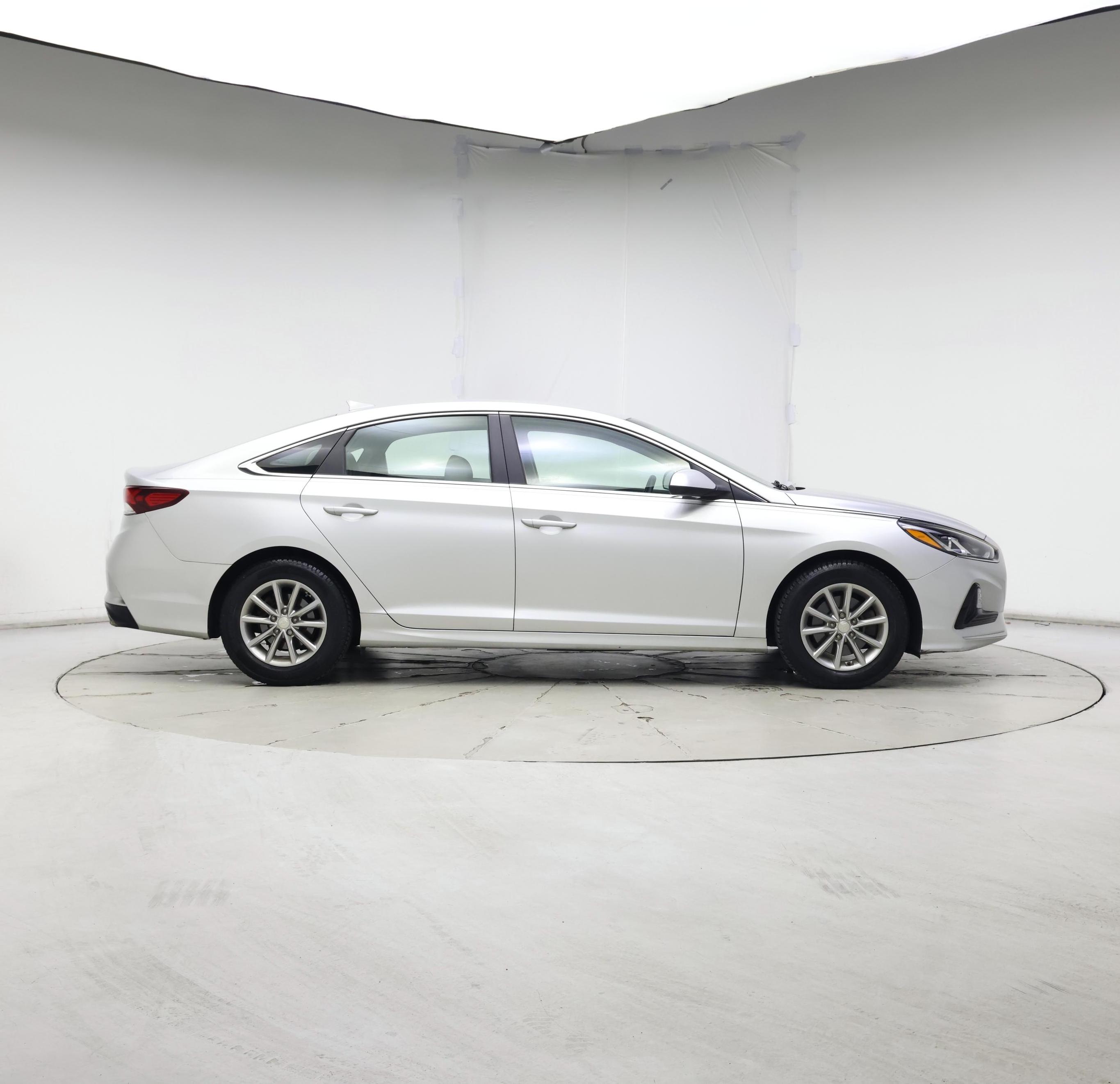 Thumbnail: 2018 Hyundai Sonata - 7