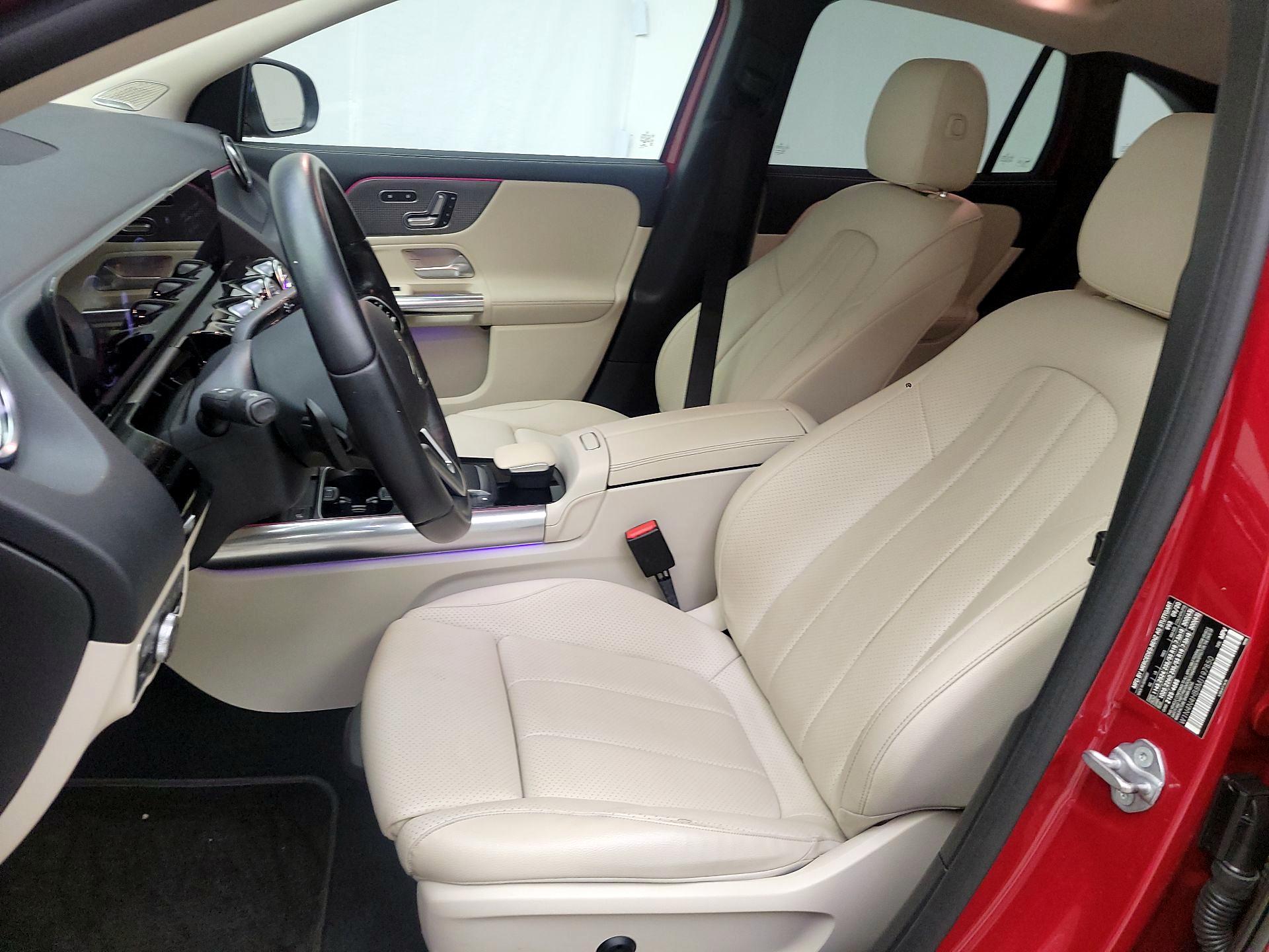 Thumbnail: 2021 Mercedes-Benz GLA - 11