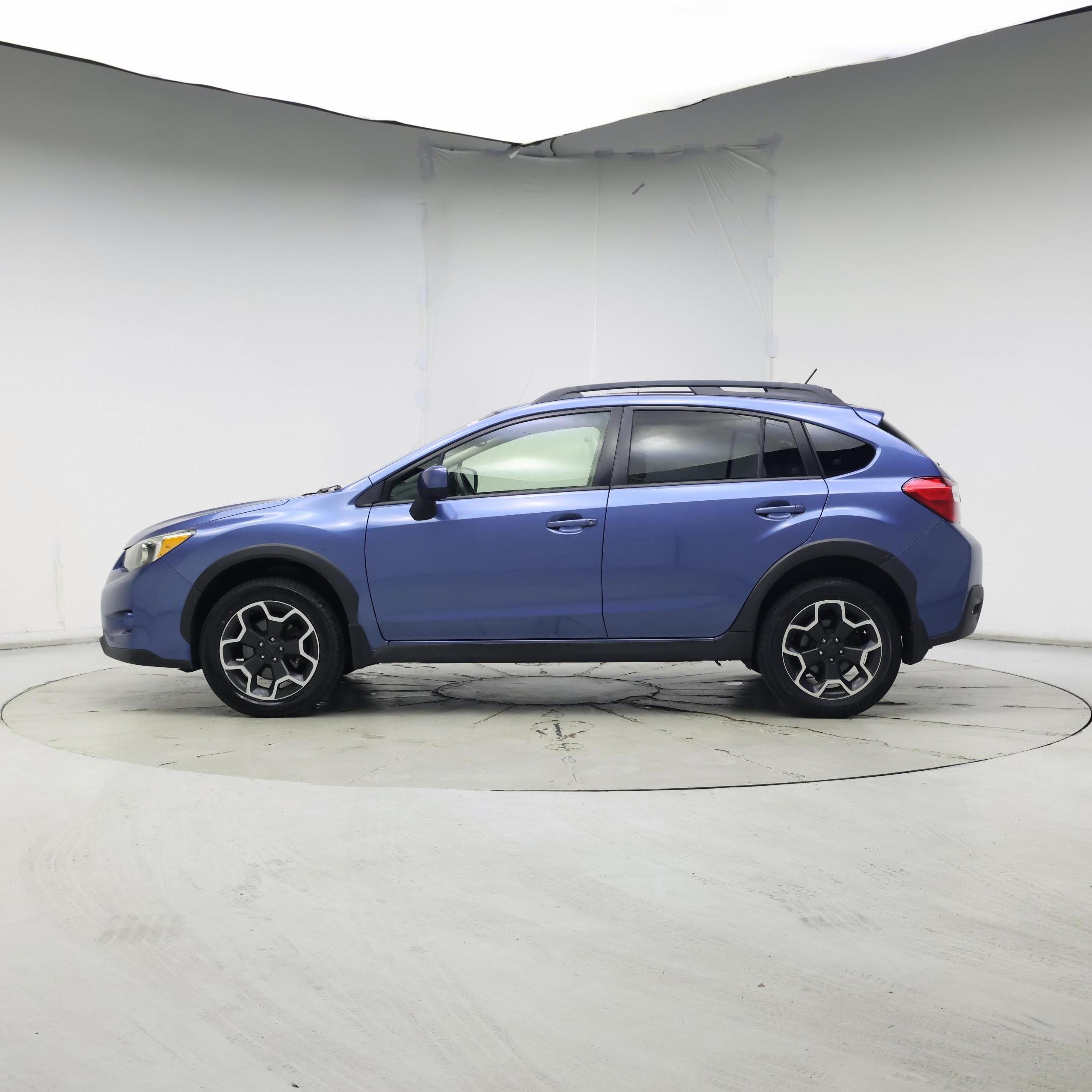Thumbnail: 2014 Subaru XV Crosstrek - 3