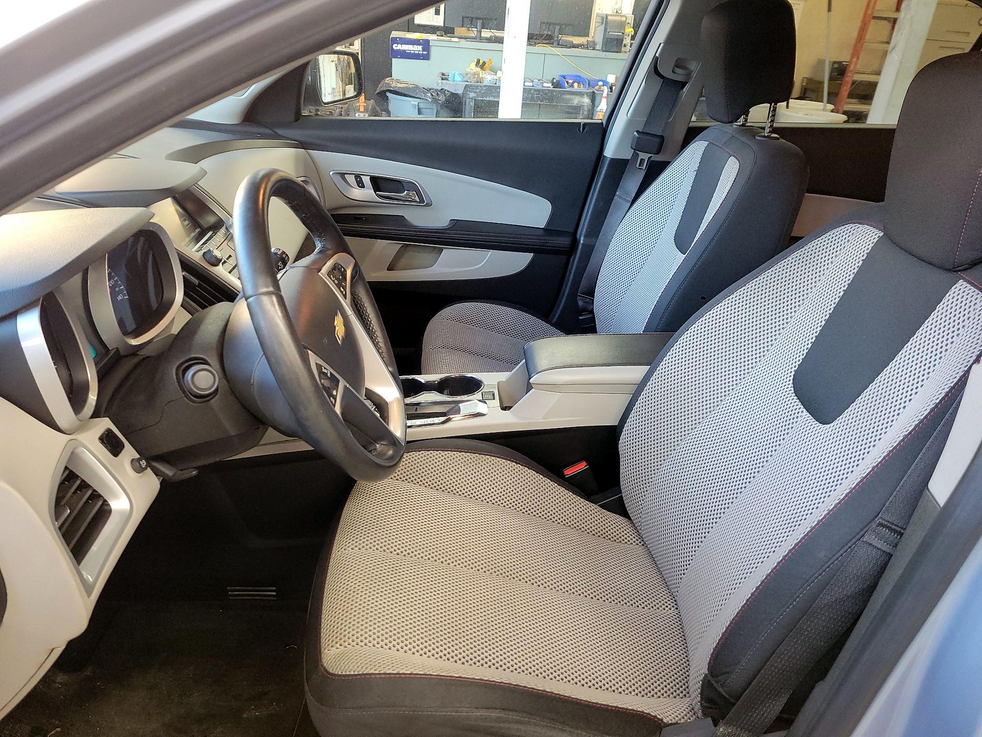 Thumbnail: 2015 Chevrolet Equinox - 9