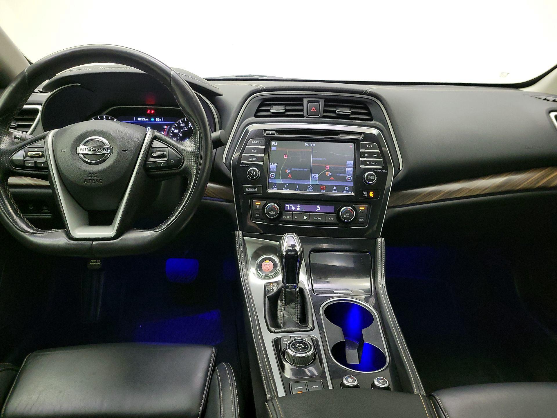 Thumbnail: 2017 Nissan Maxima - 9