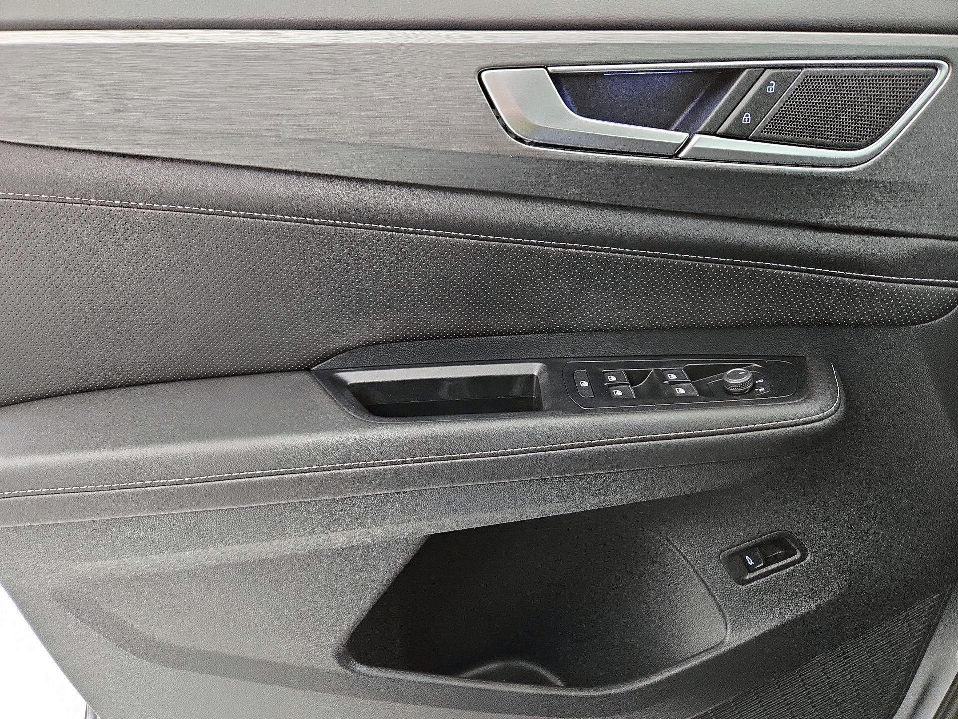 Thumbnail: 2025 Volkswagen Atlas - 12