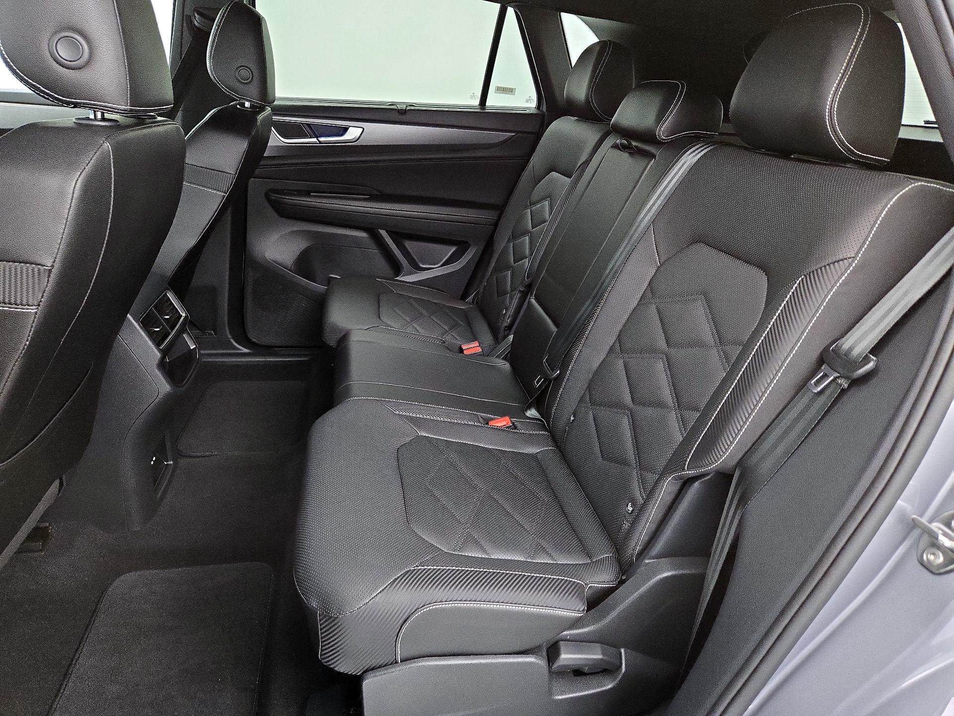 Thumbnail: 2025 Volkswagen Atlas - 19