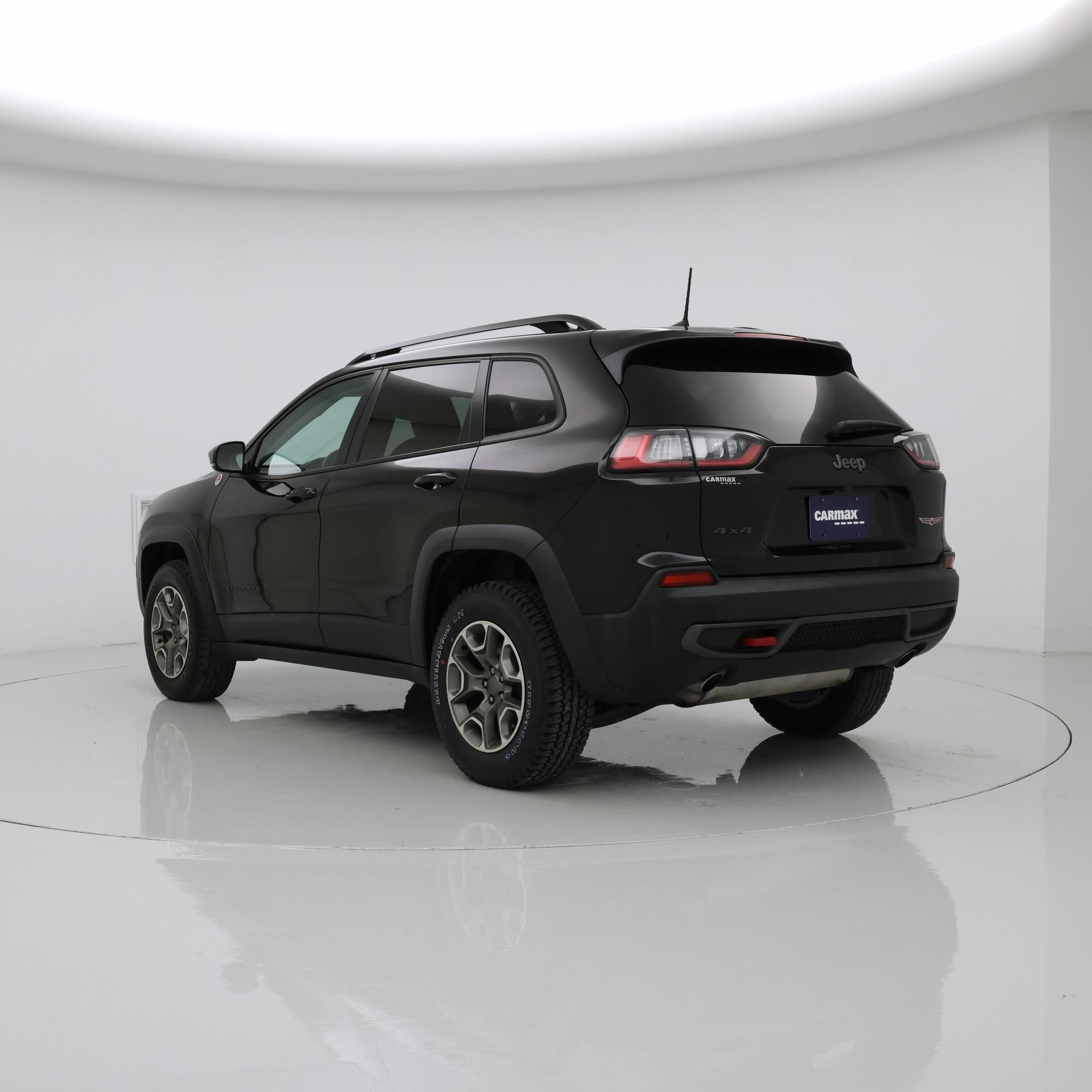 Thumbnail: 2022 Jeep Cherokee - 2