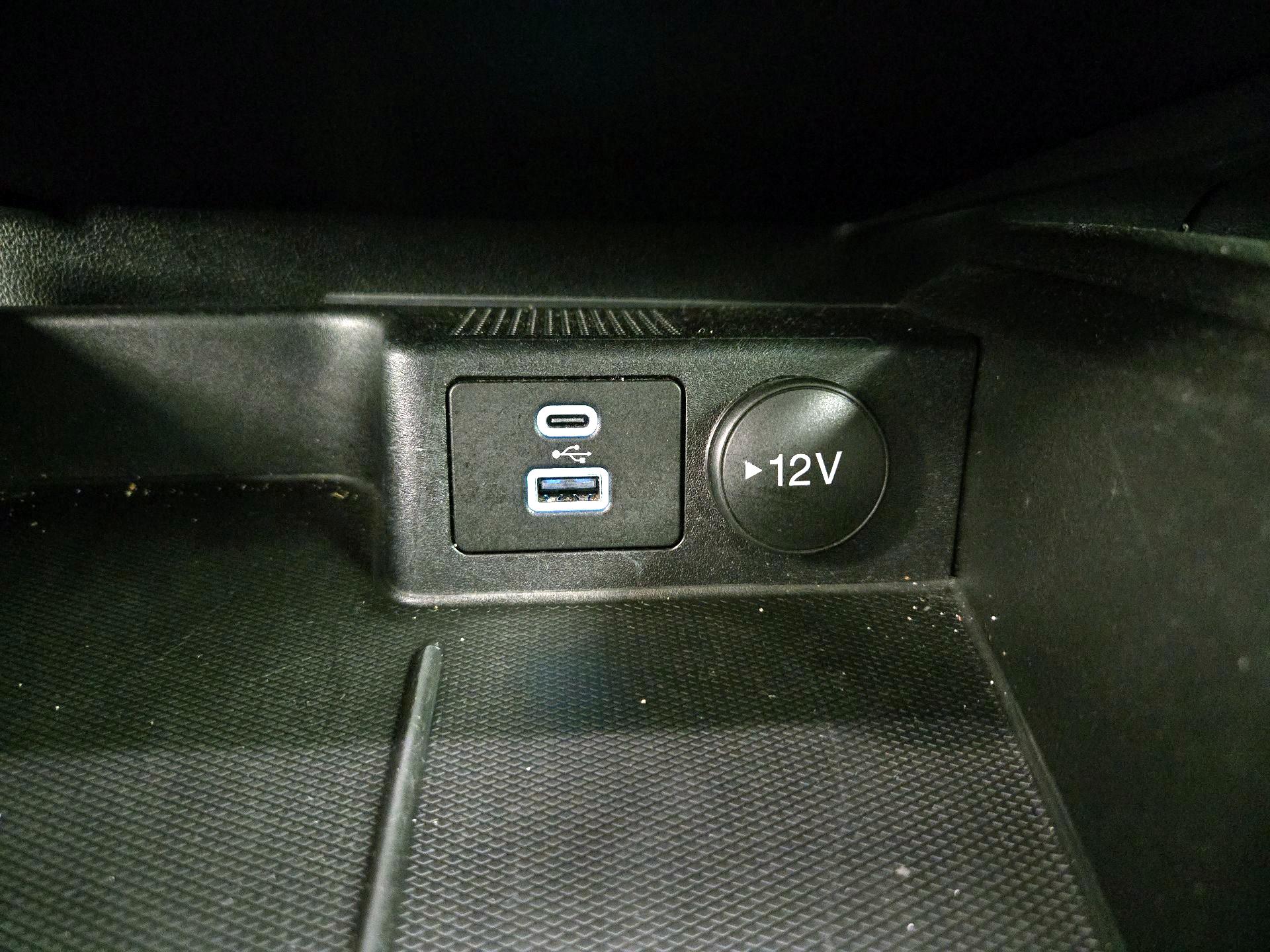 Thumbnail: 2023 Ford Escape - 18